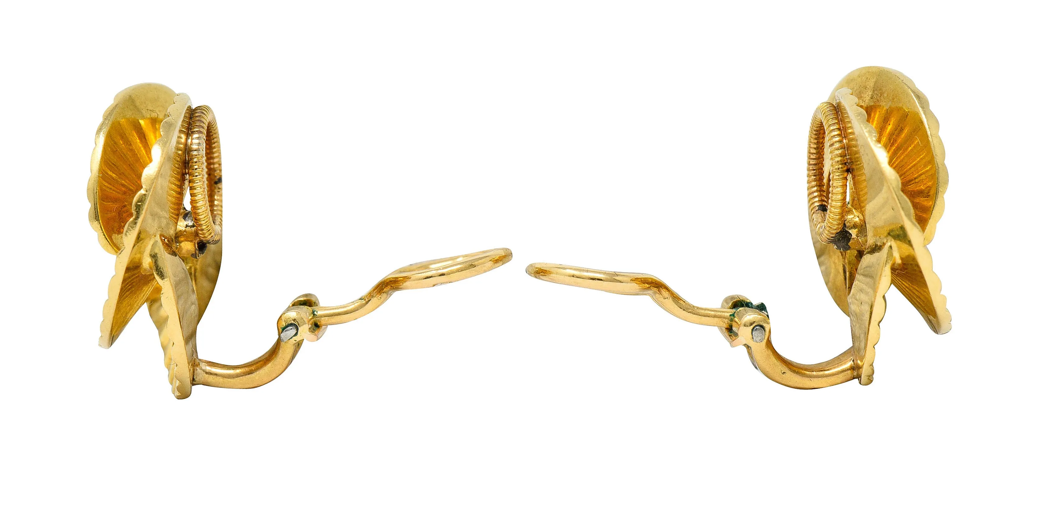 1940's Cartier Paris Ruby 18 Karat Gold Ridged Trefoil Ear-Clip Earrings