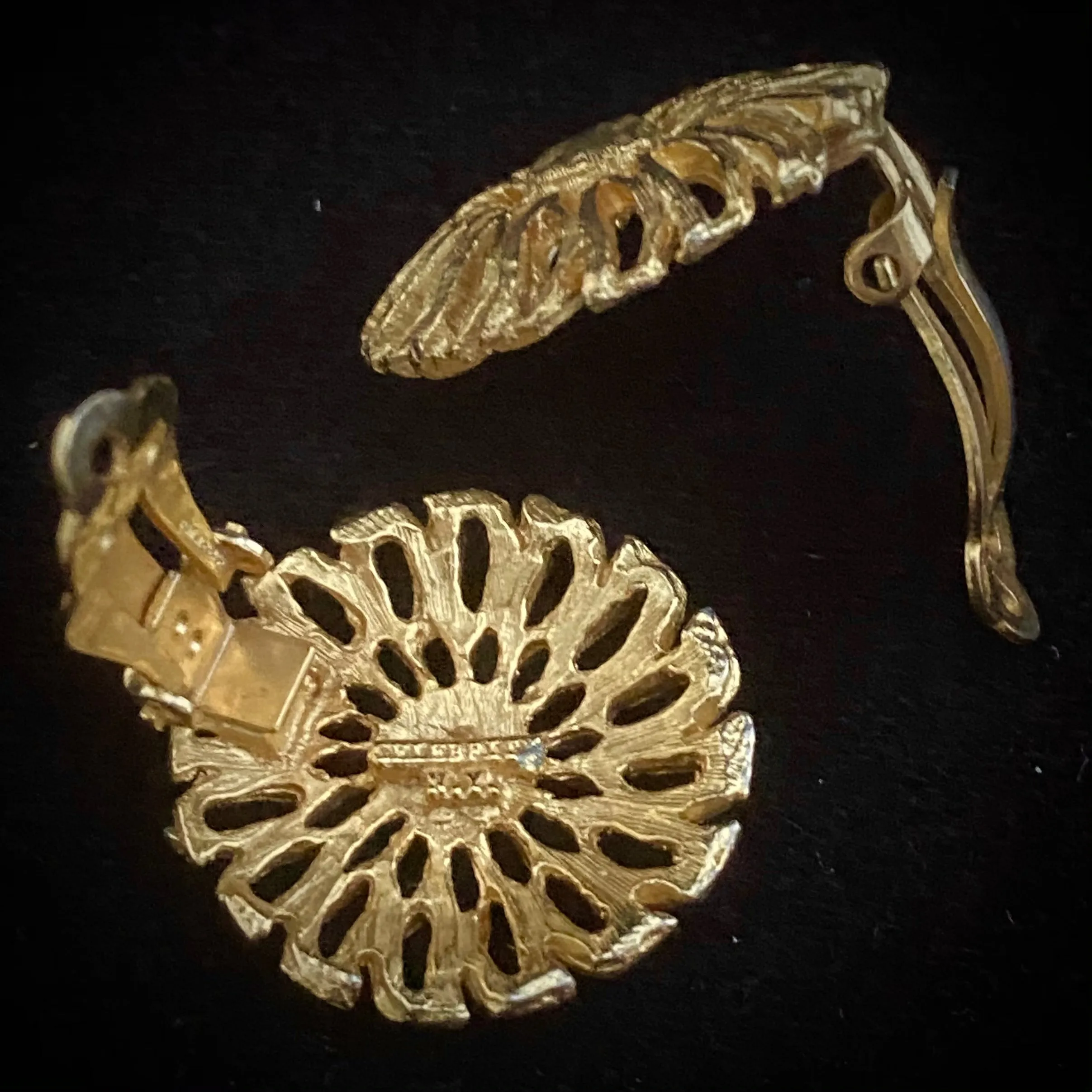 1960s Celebrity N.Y. Floral Earrings