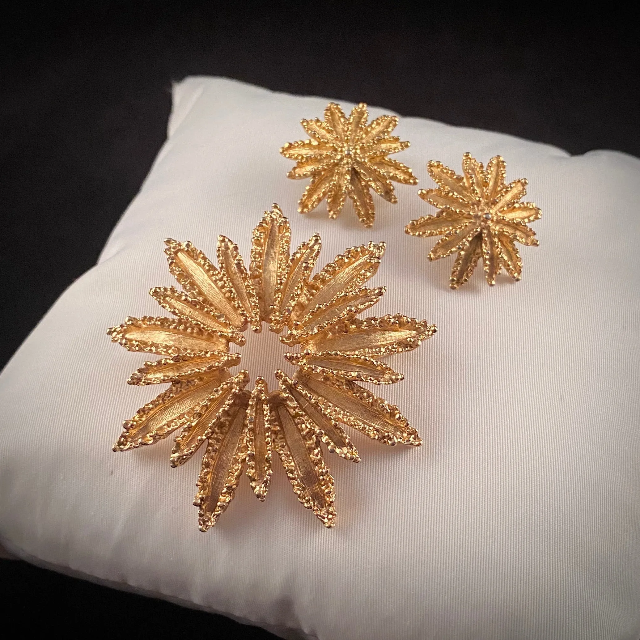 1972 Avon Starflower Brooch & Earrings