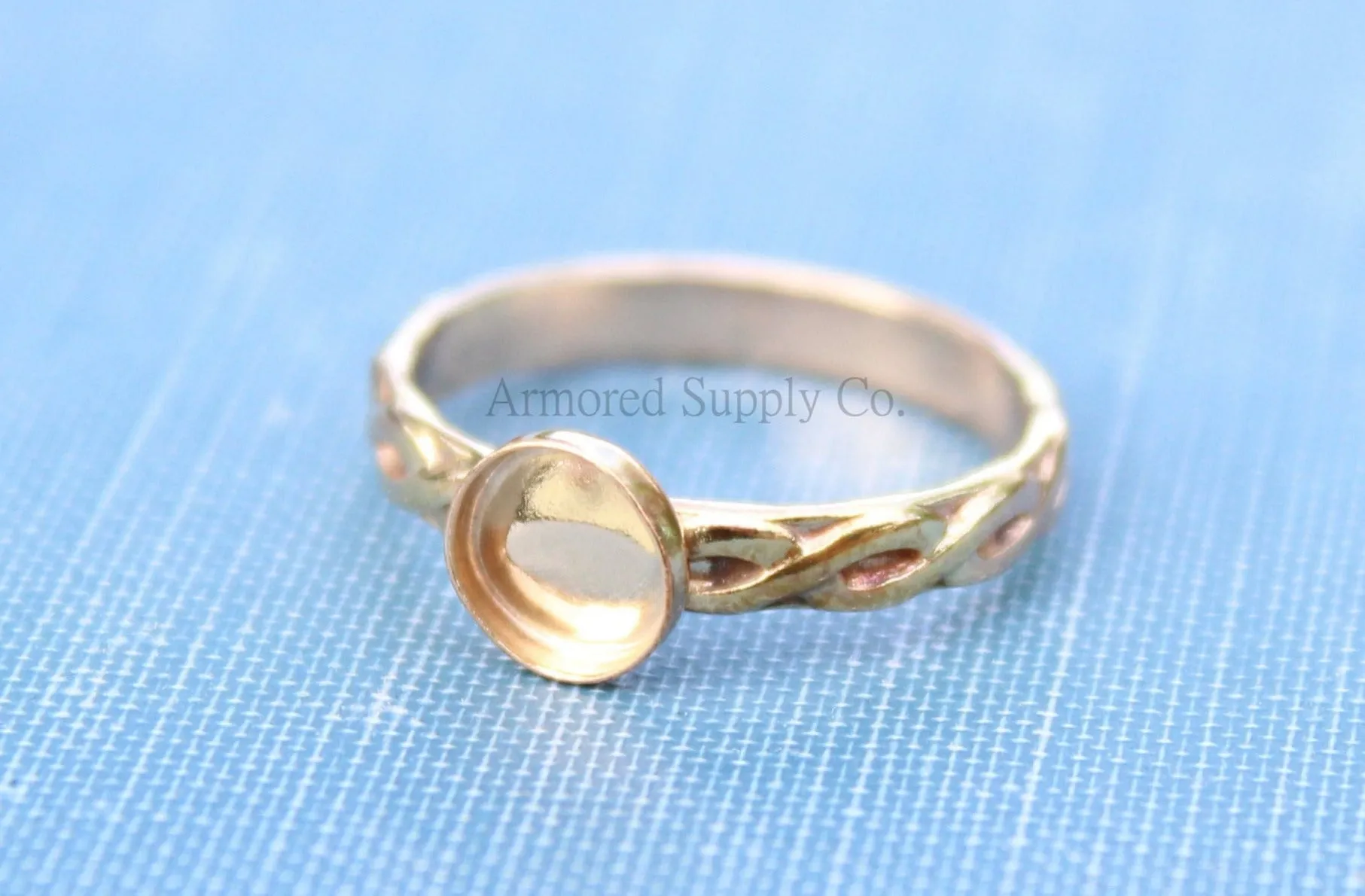 8mm Gold Celtic Infinity Bezel Ring blank
