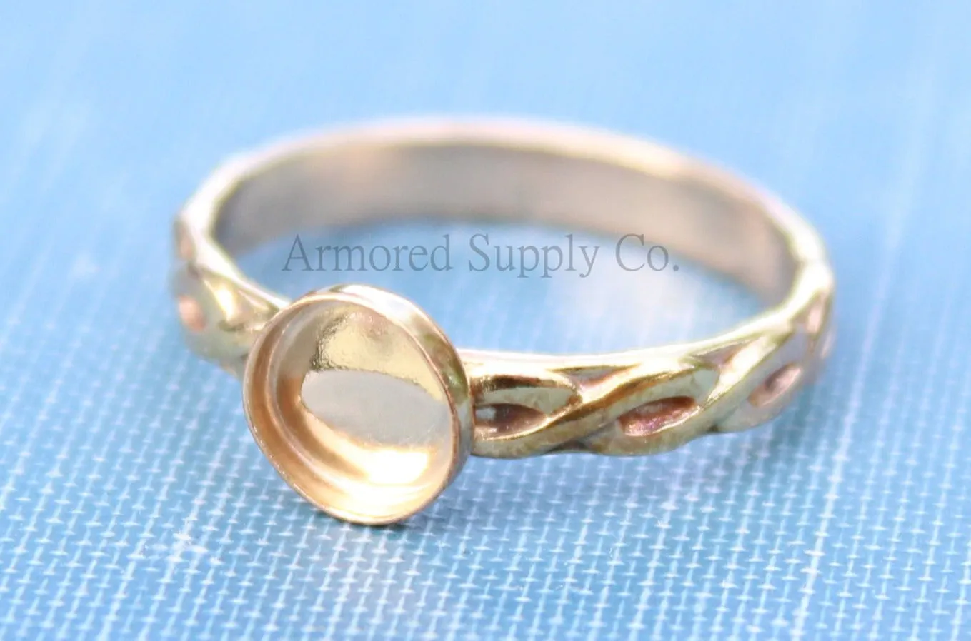 8x6mm Oval Bezel Celtic Infinity Ring blank Yellow Gold Filled