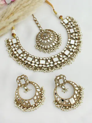 Amyra Mirror Necklace Set