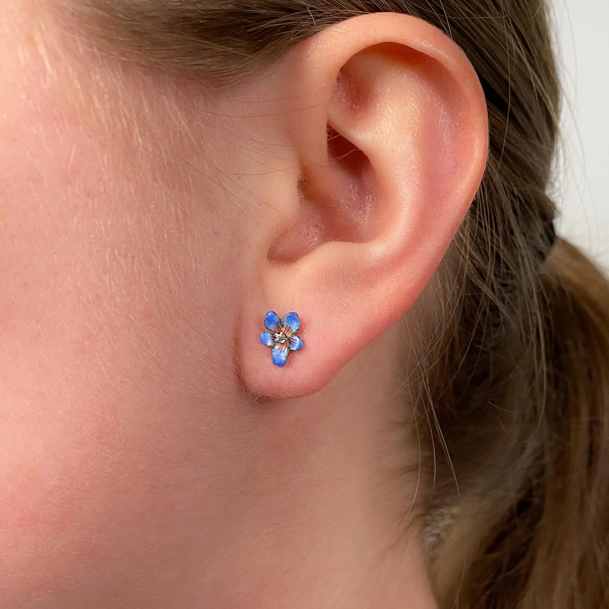 Antique Enamel Violet Earrings of 14k Gold