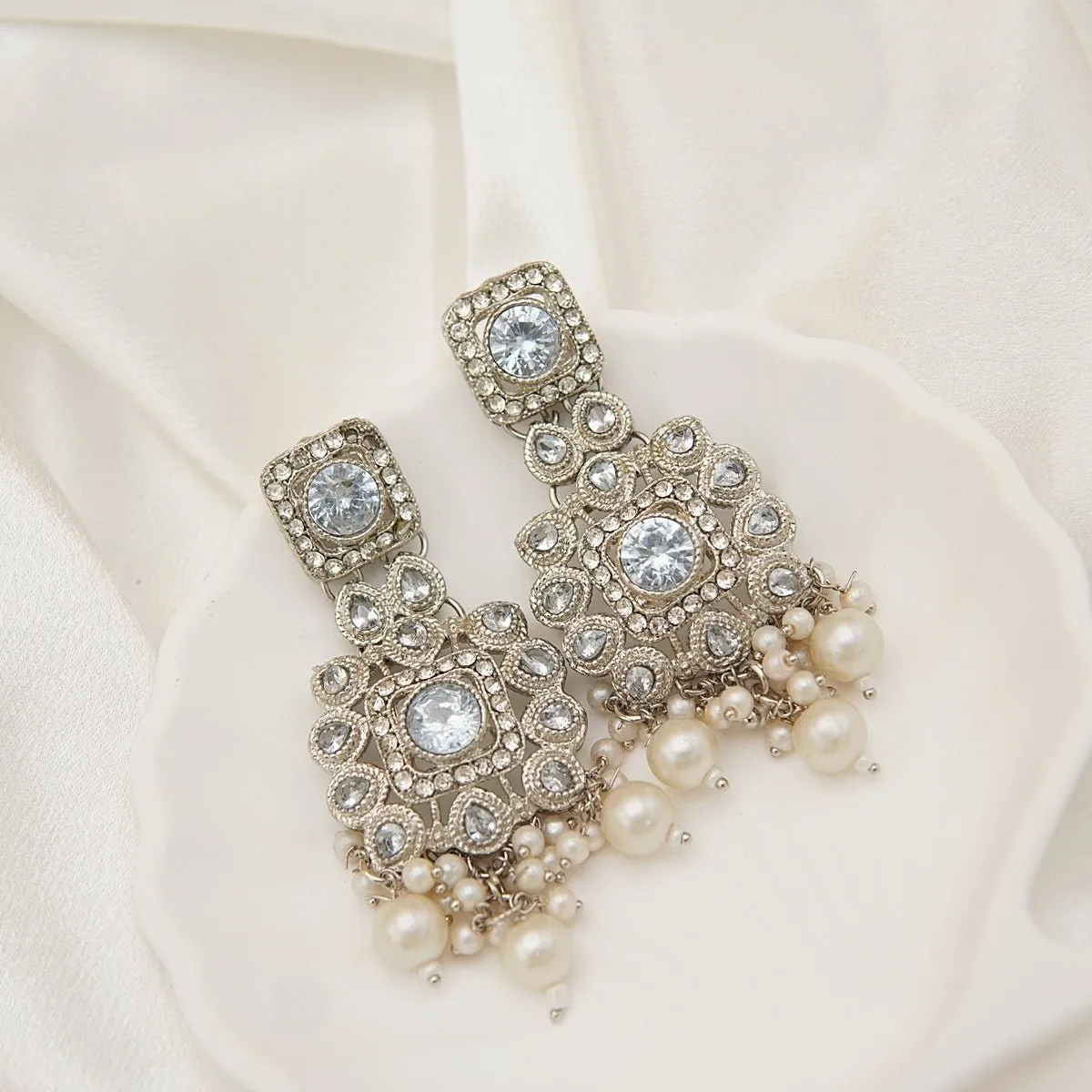 Antique Gold Kundan Gem Earrings