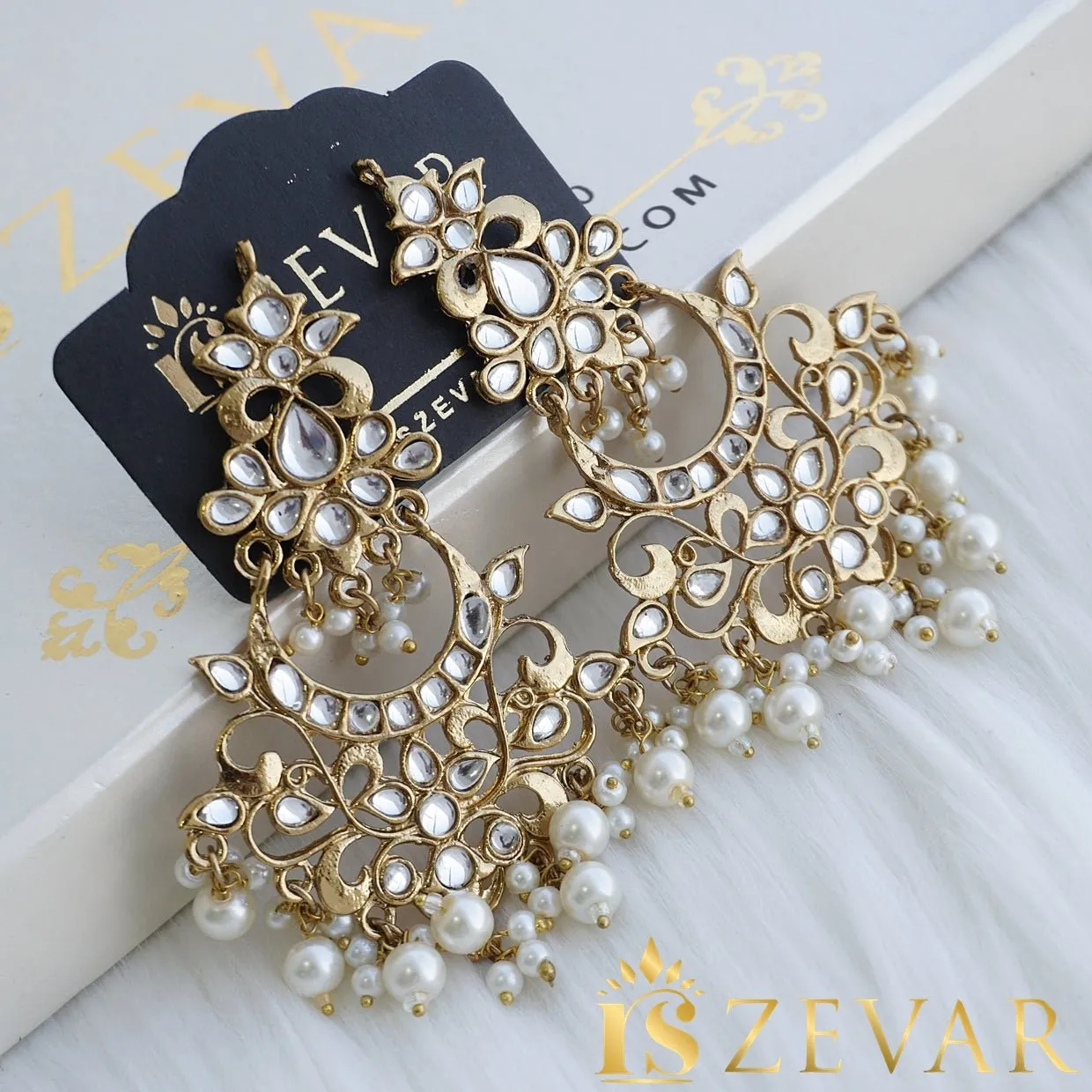 Antique Hand Crafted Kundan Earrings