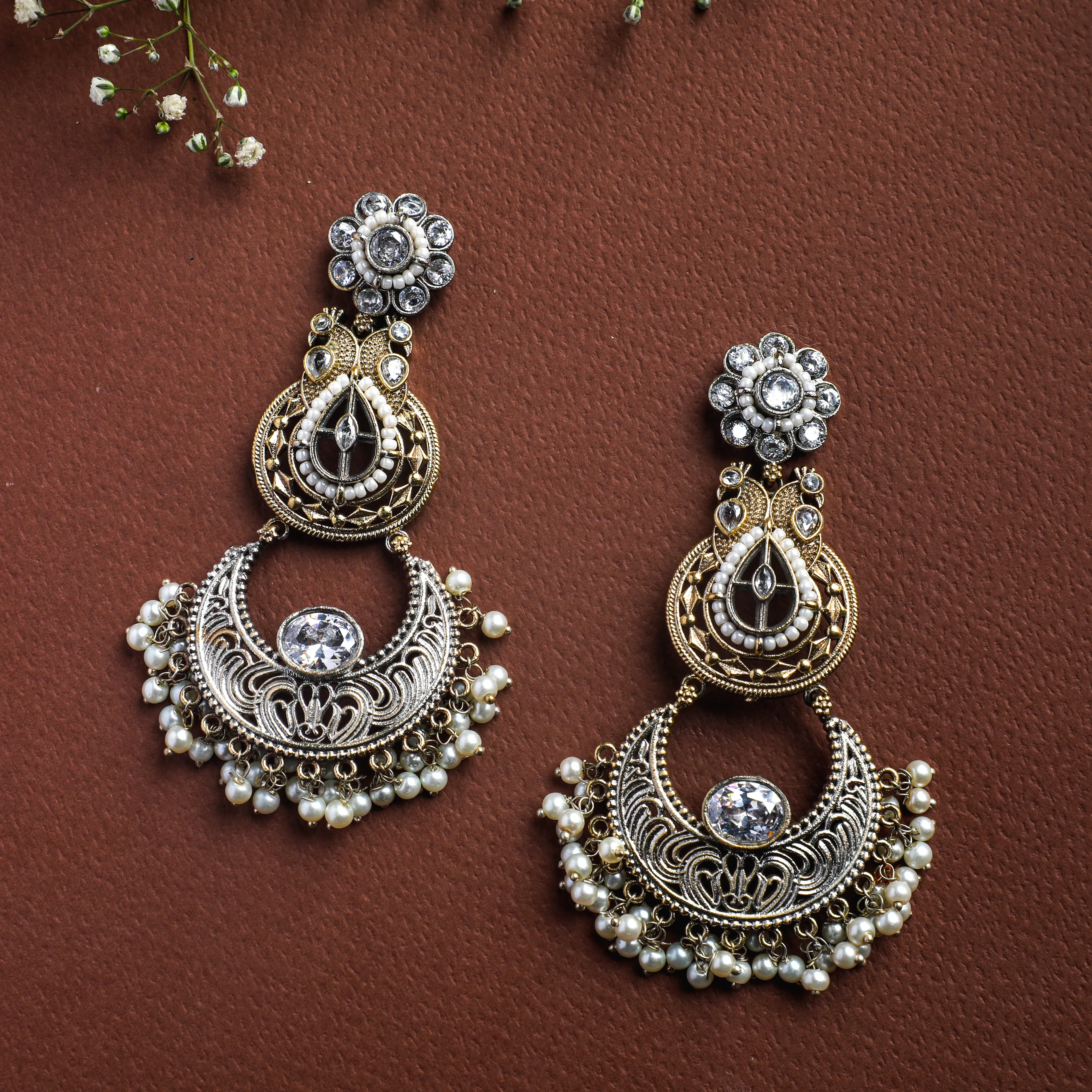 Antique Moti Chandbali