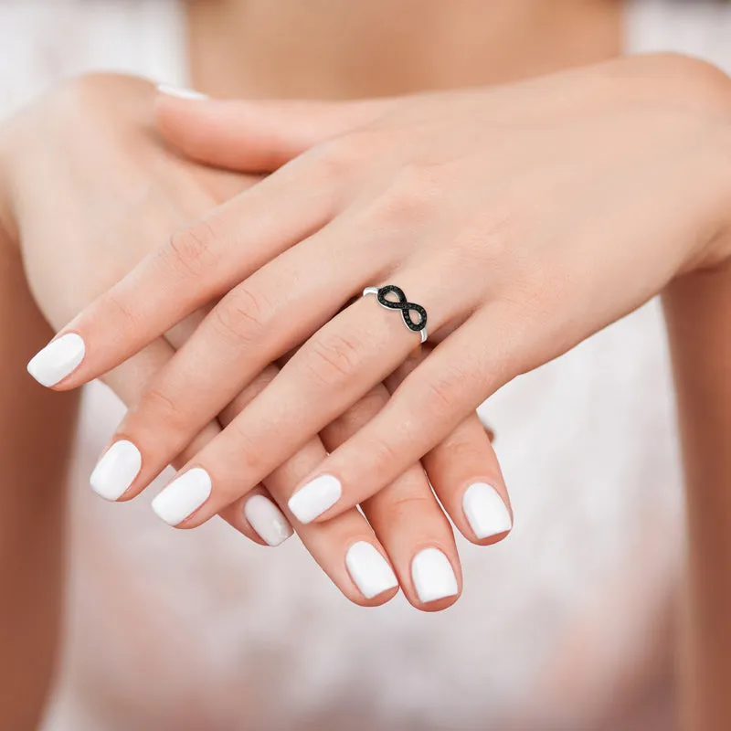 BLACK DIAMOND INFINITY RING 14K GOLD (0.15 CTW)