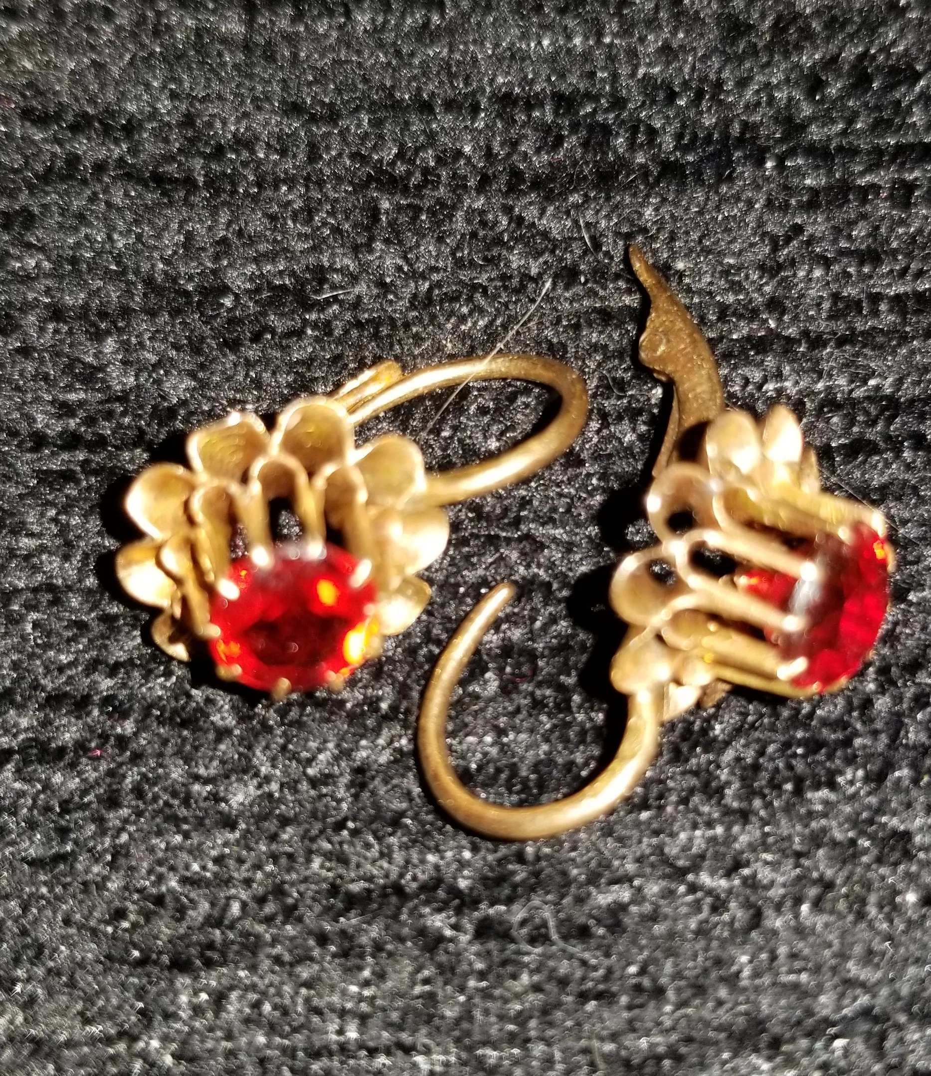 Blühen Earrings