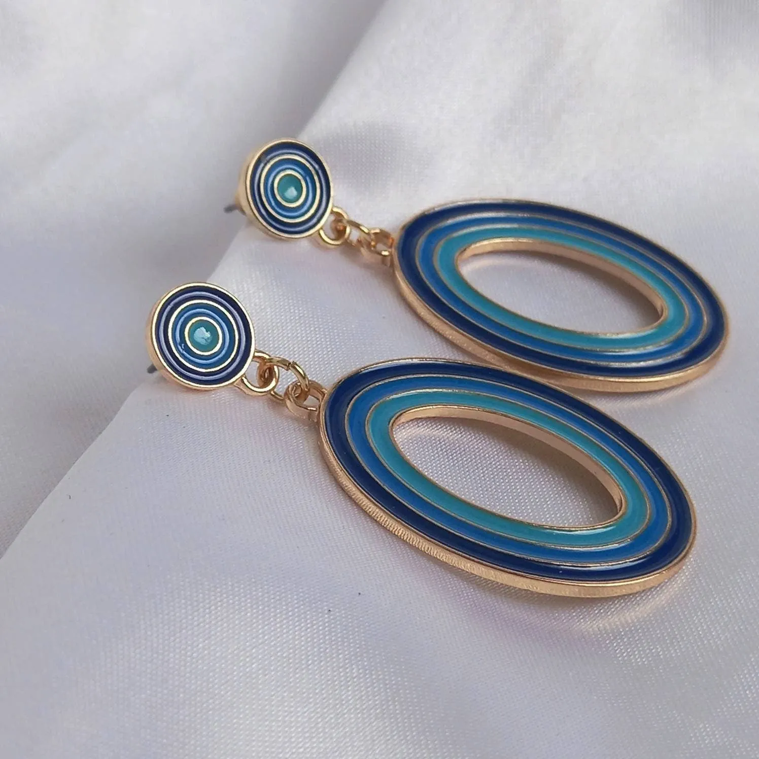 Blue & Gold Retro Drop Earrings - Oval Earrings,Blue Earrings In The UK,Gold Earrings,Blue Jewellery In The UK,Oval Jewellery,Round Earrings