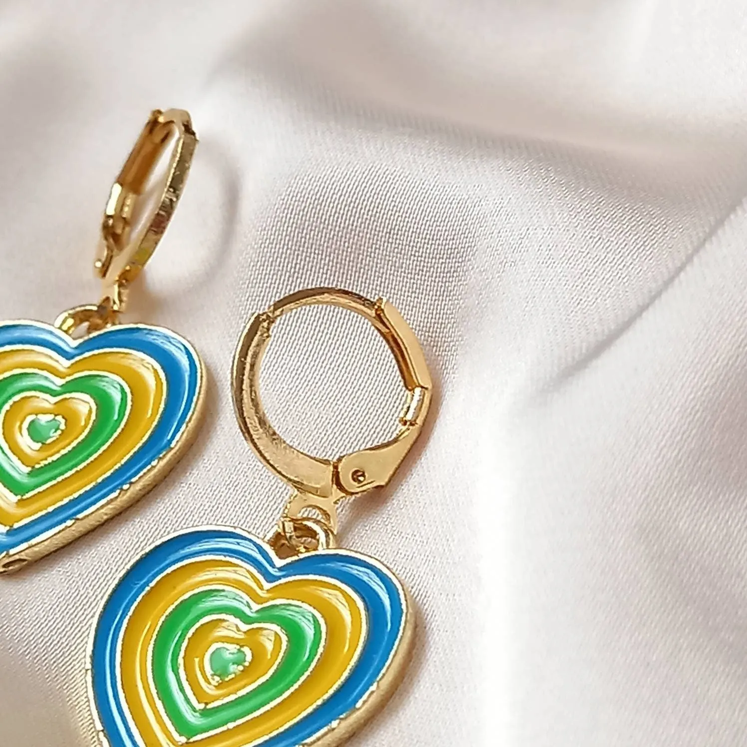 Blue & Gold Retro Heart Drop Earrings -  70's Style Earrings, Vintage Style, Hanging Jewellery,Accessories,Yellow Jewellery,Gold Earrings