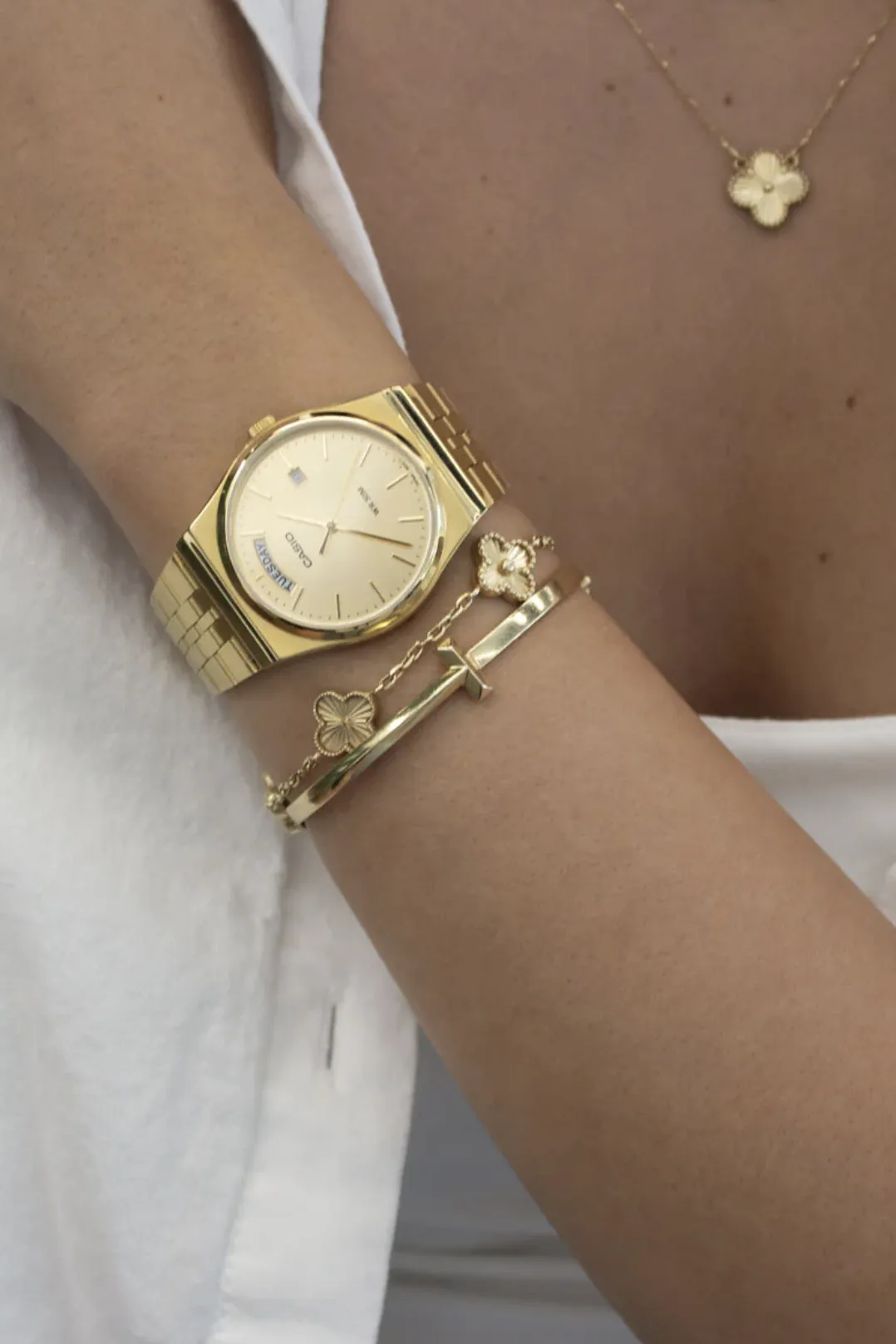 CASIO VINTAGE MTPB146G-9A WATCH - GOLD