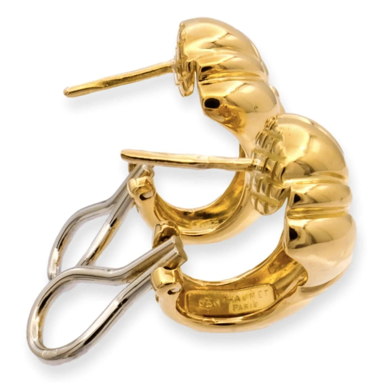 Chaumet Paris 18K Yellow Quilted Gold Clip Earrings