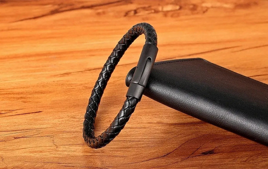 Classic Men’s Leather Accessory Bracelet