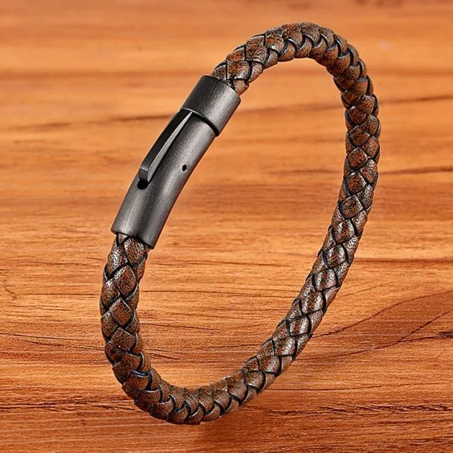 Classic Men’s Leather Accessory Bracelet