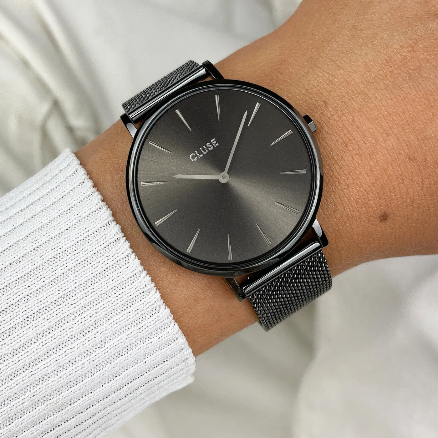 Cluse Boho Chic Mesh Dark Grey Watch