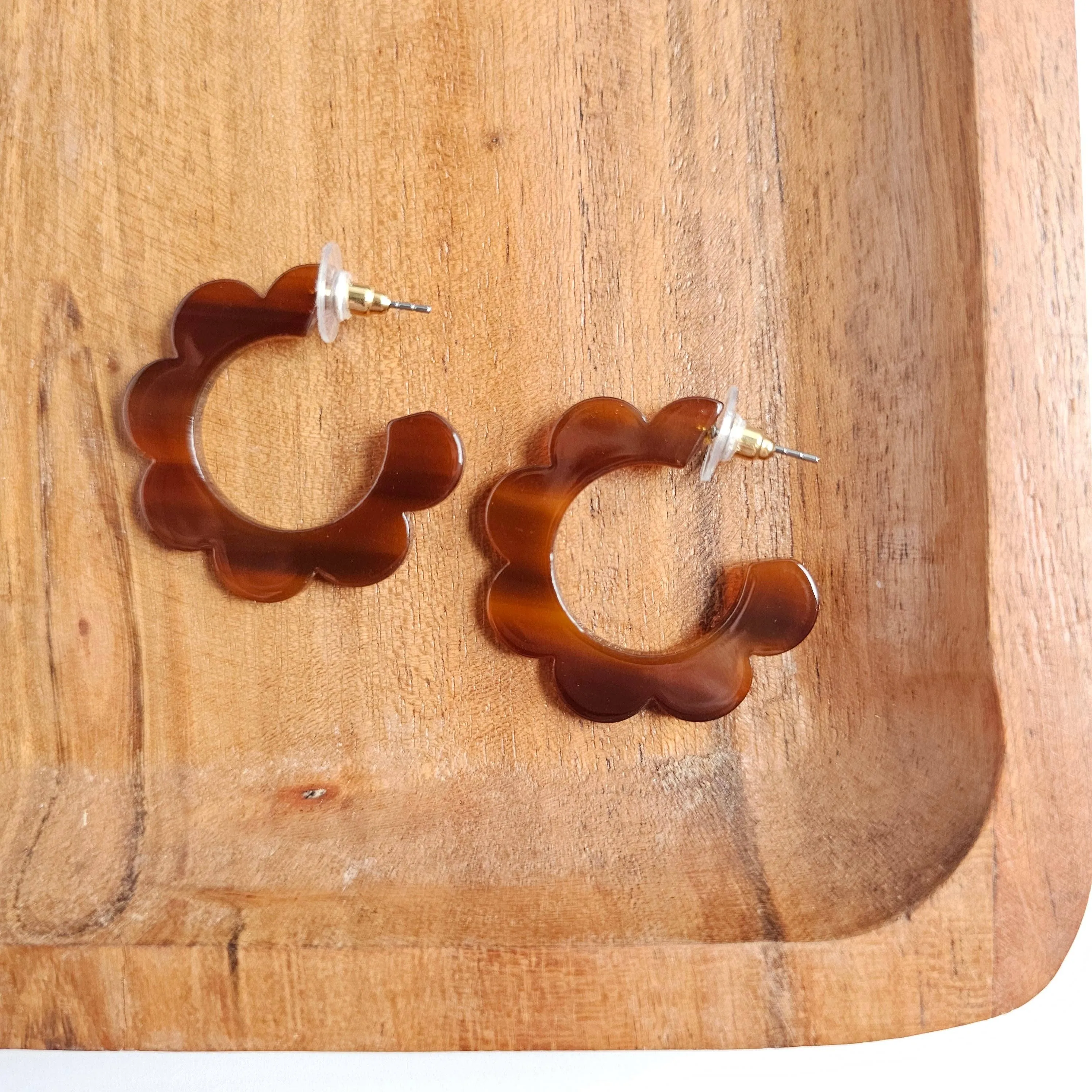 Flora Hoops - Walnut