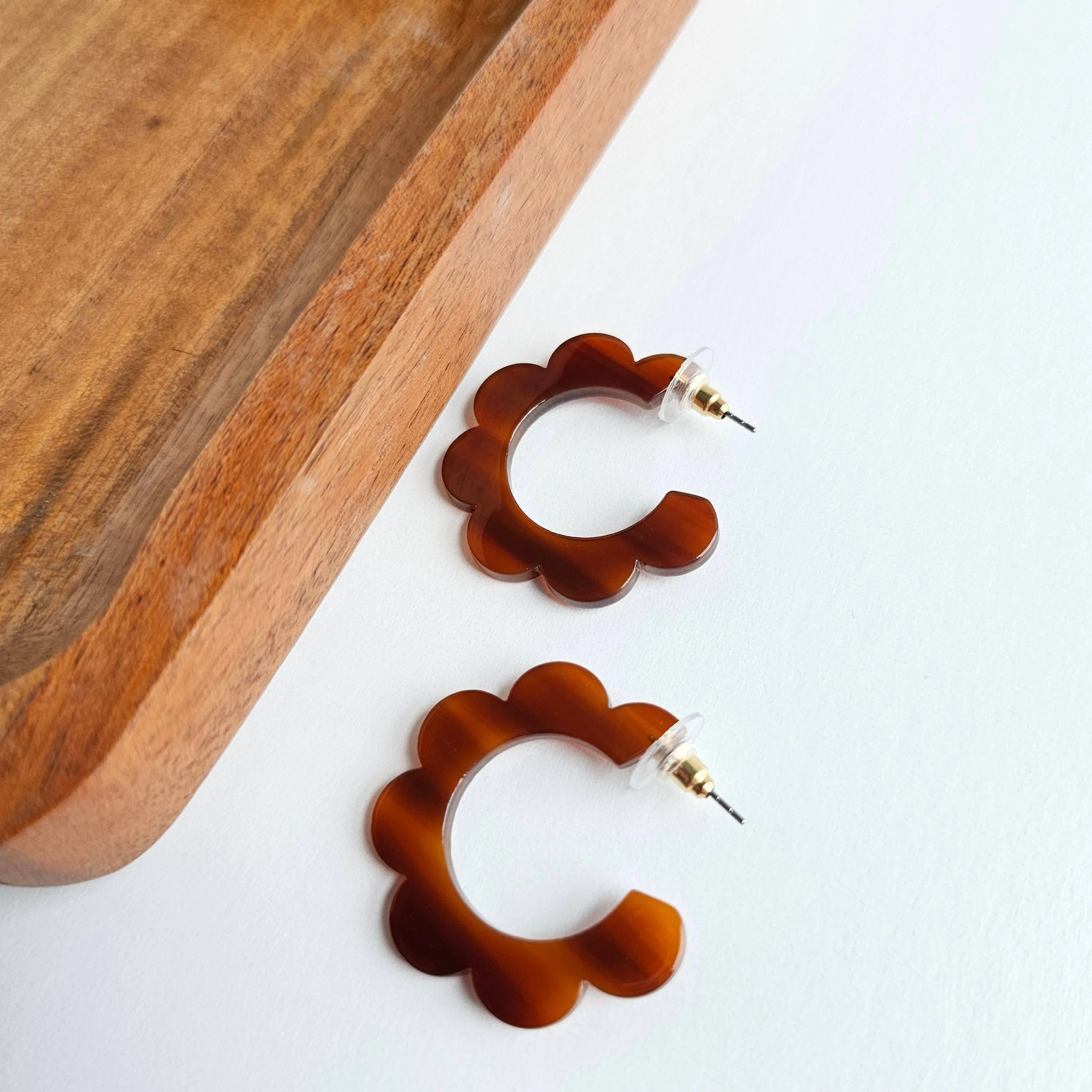 Flora Hoops - Walnut