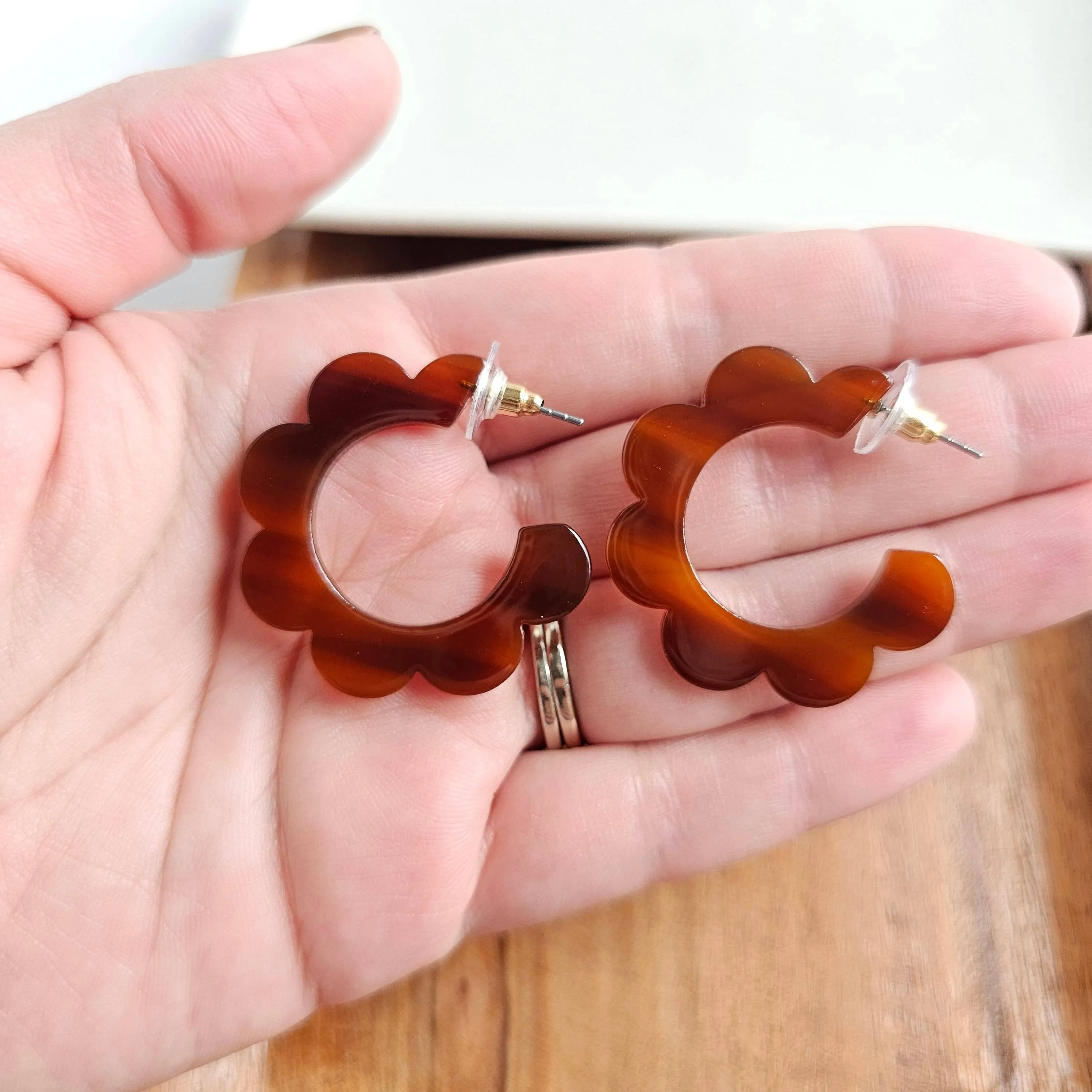 Flora Hoops - Walnut