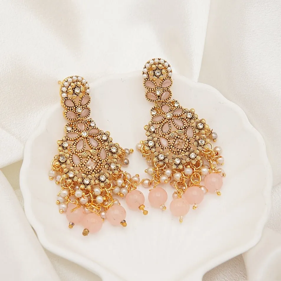 Glamouring Latkan Earrings