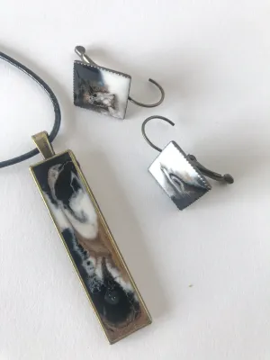 Gold Country Necklace and Earrings Set