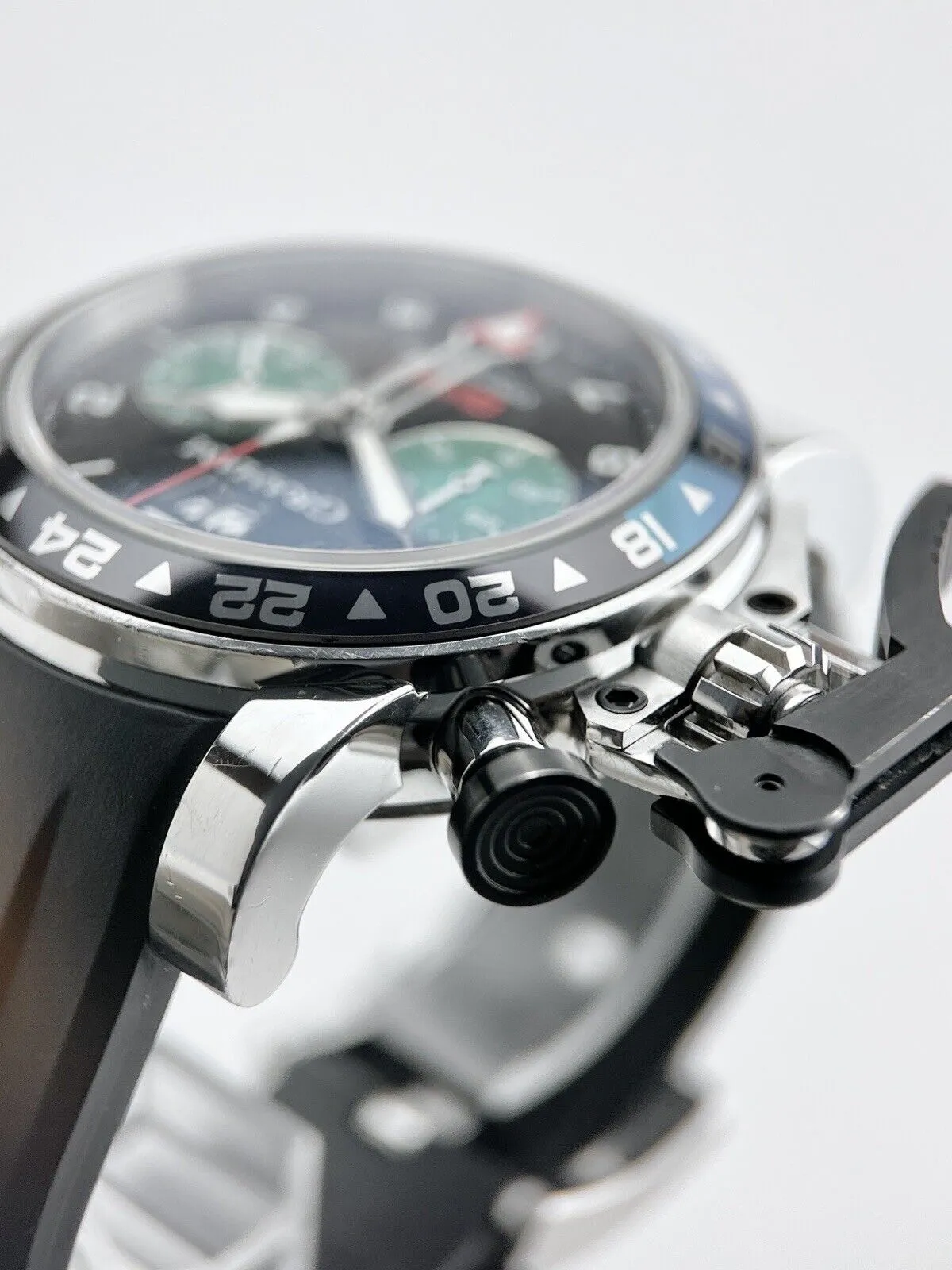 Graham Chronofighter Oversized GMT 47mm Automatic Black Dial - Box And Papers