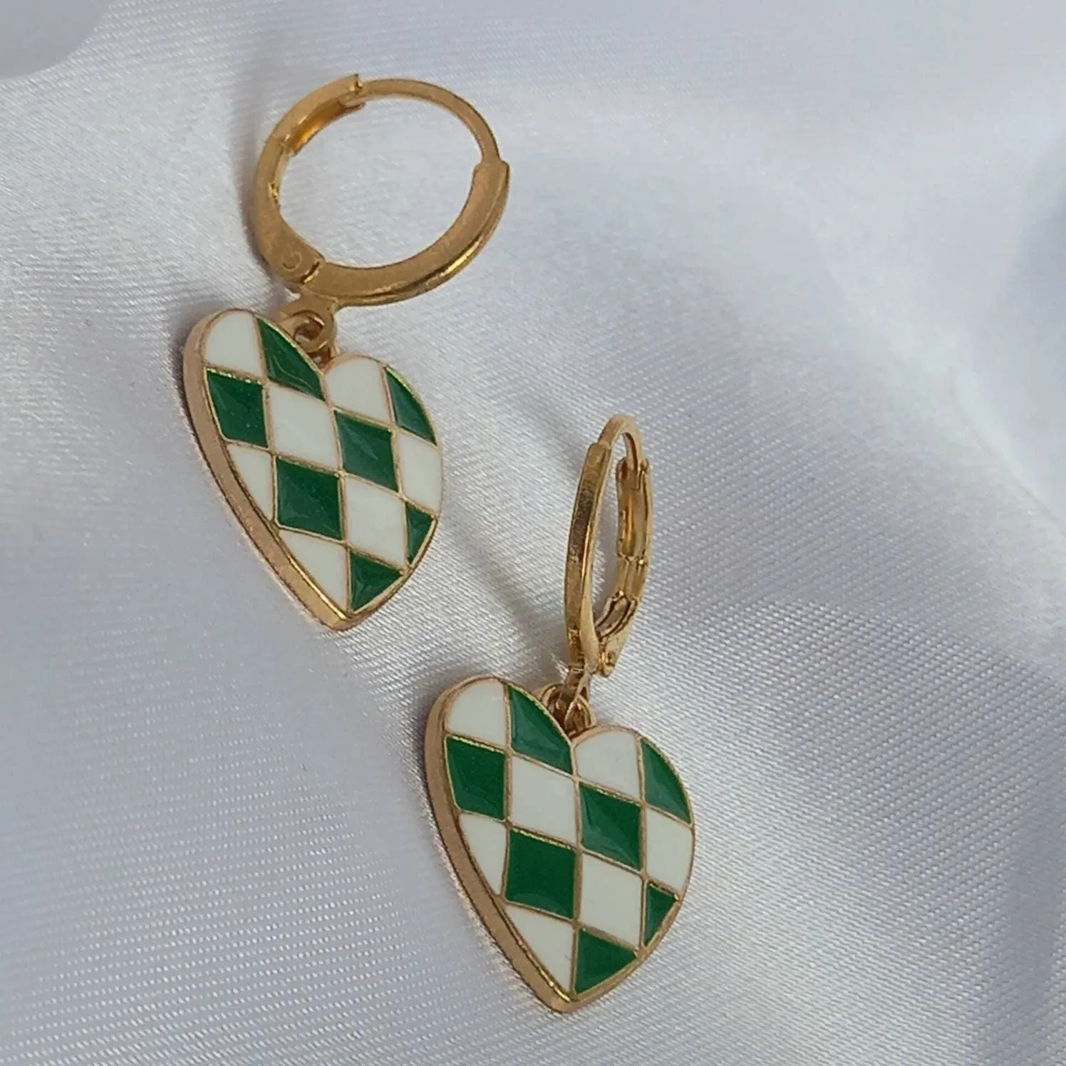 Green & White Retro Heart Drop Earrings - Green Heart Earrings In The UK,70's Style Earrings,Vintage Style,Green Checkered Jewellery,Gold