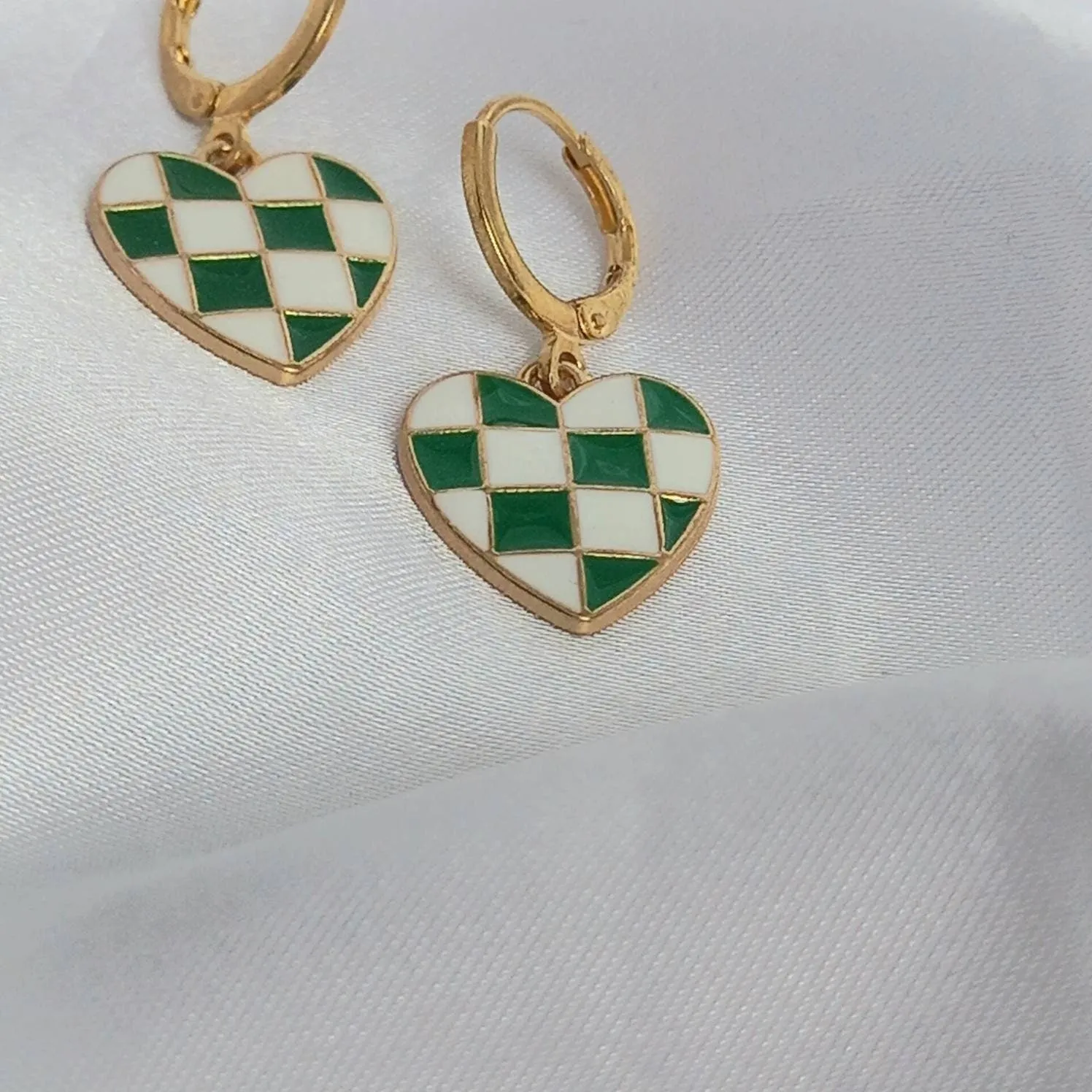 Green & White Retro Heart Drop Earrings - Green Heart Earrings In The UK,70's Style Earrings,Vintage Style,Green Checkered Jewellery,Gold
