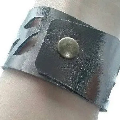 Gunmetal- Dark Silver Leather Cuff Bracelet. Reclaimed Leather wrist band. Sunflower bracelet.