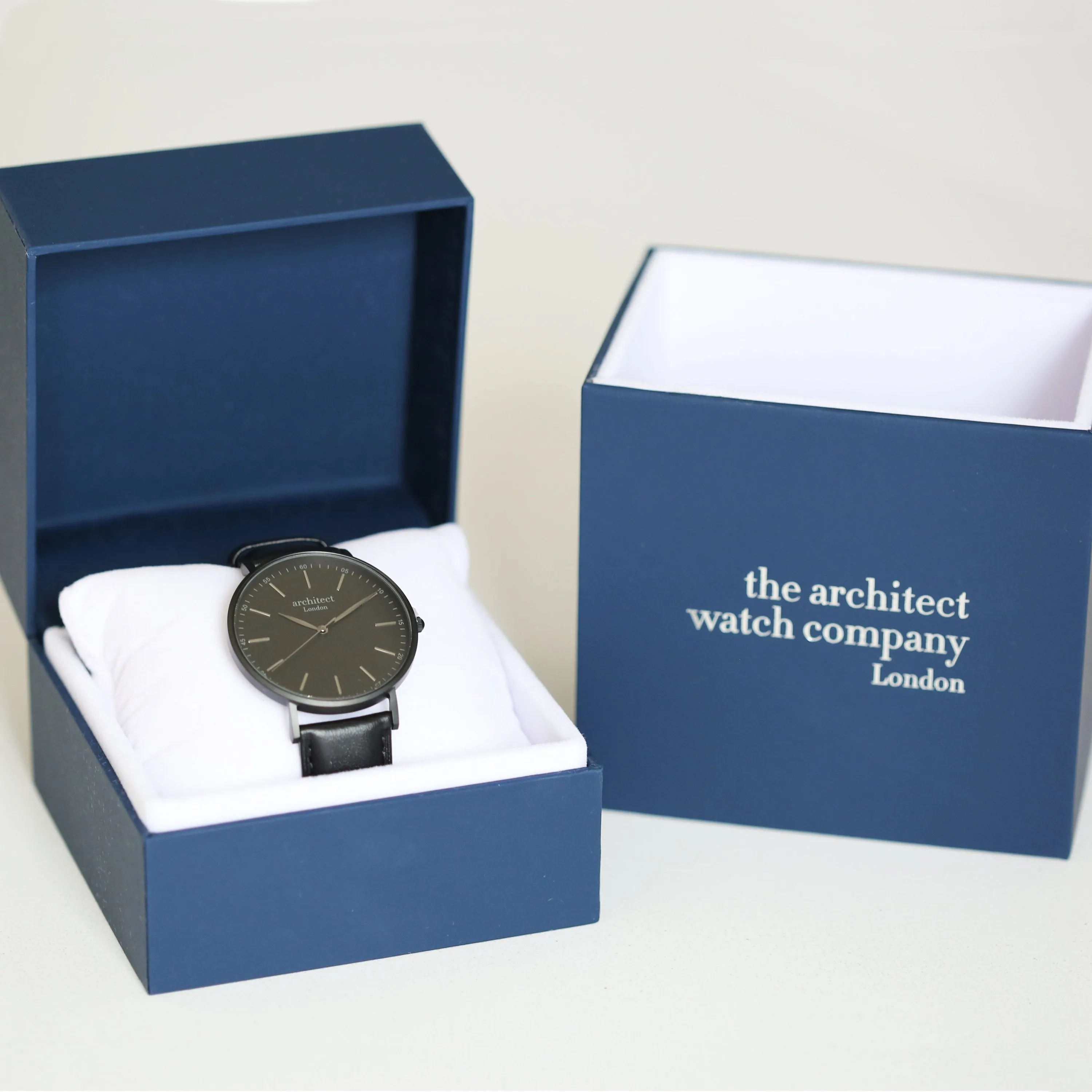 Handwriting Engraving - Men's Minimalist Watch   Jet Black Strap