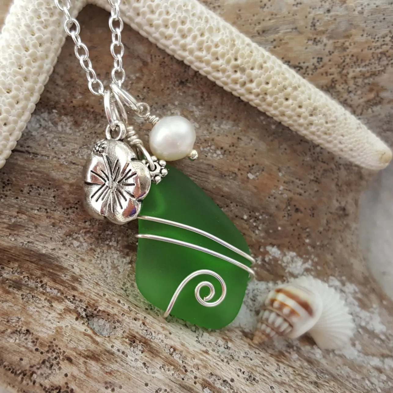 Hawaiian Jewelry Sea Glass Necklace, Wire Emerald Necklace Green Necklace, Hibiscus Pearl Necklace, Seaglass Jewelry(May Birthstone Jewelry)