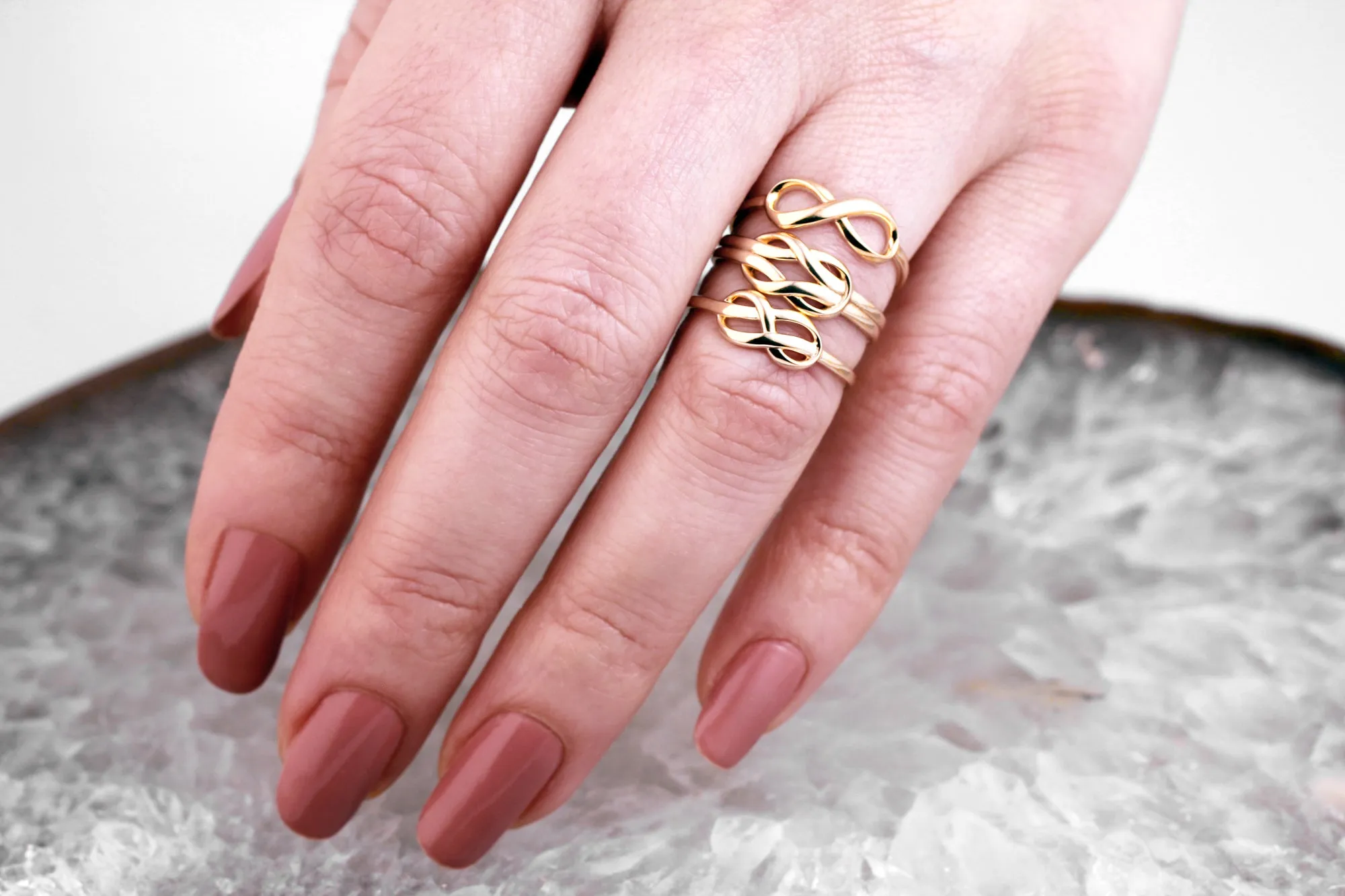 Infinity Knot Ring in 18K Gold