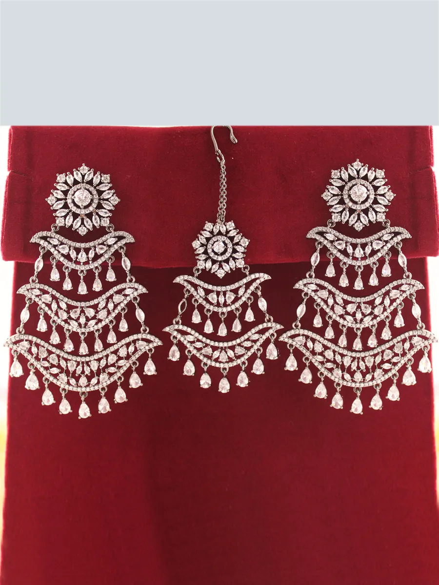Kayra Earrings & Tikka Set