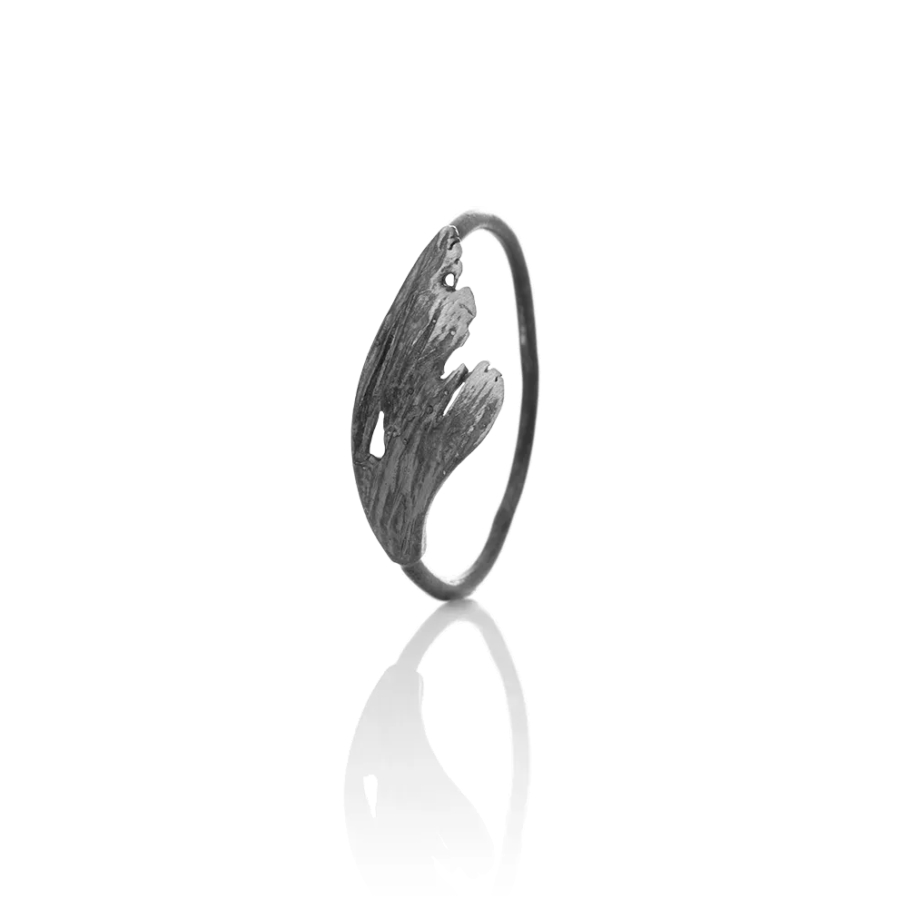 LAX ring