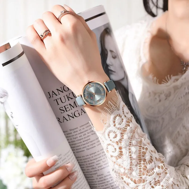 LUXURIOUS WATERPROOF LADIES WATCH | Elegance Meets Durability