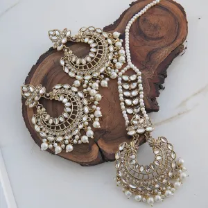 Mardarsi Kundan Earrings Teeka