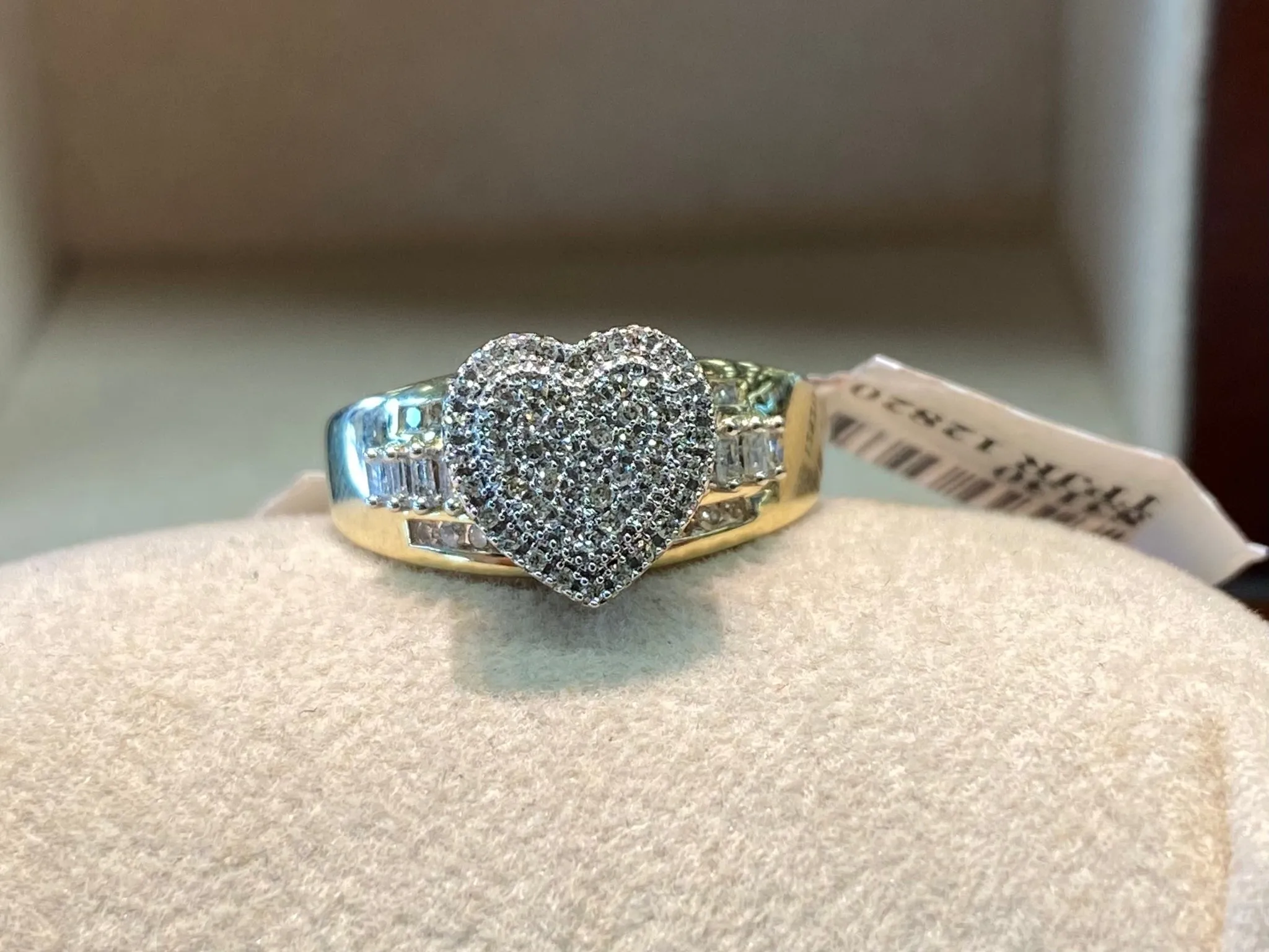 Mini Heart Shaped Diamond Ring