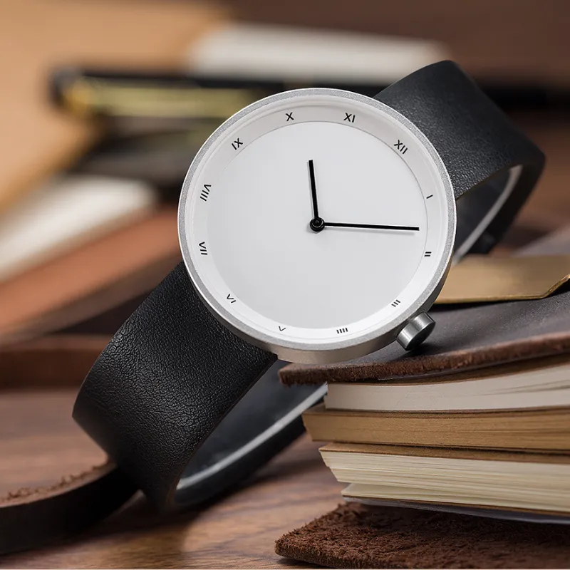 MINIMALIST STYLE | Elegant Timekeeping