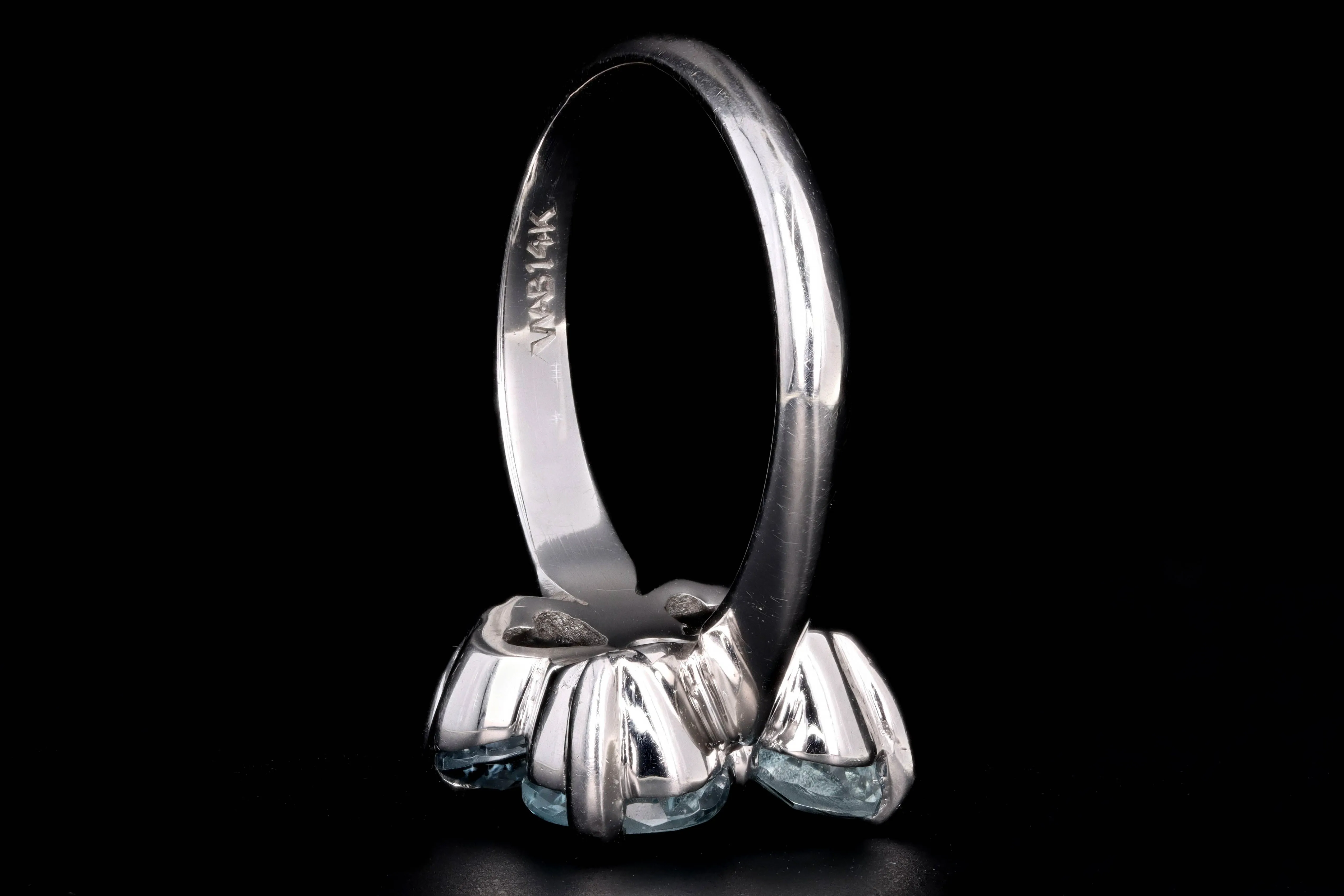 Modern 14K White Gold 2 Carat Aquamarine & Diamond Clover Ring
