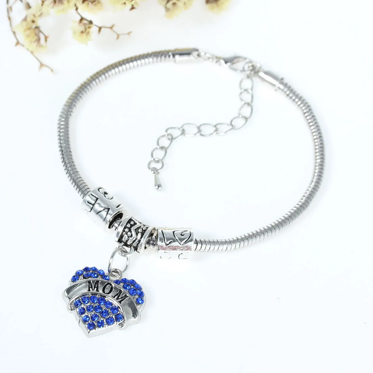 Mom heart pendant with European Bracelet