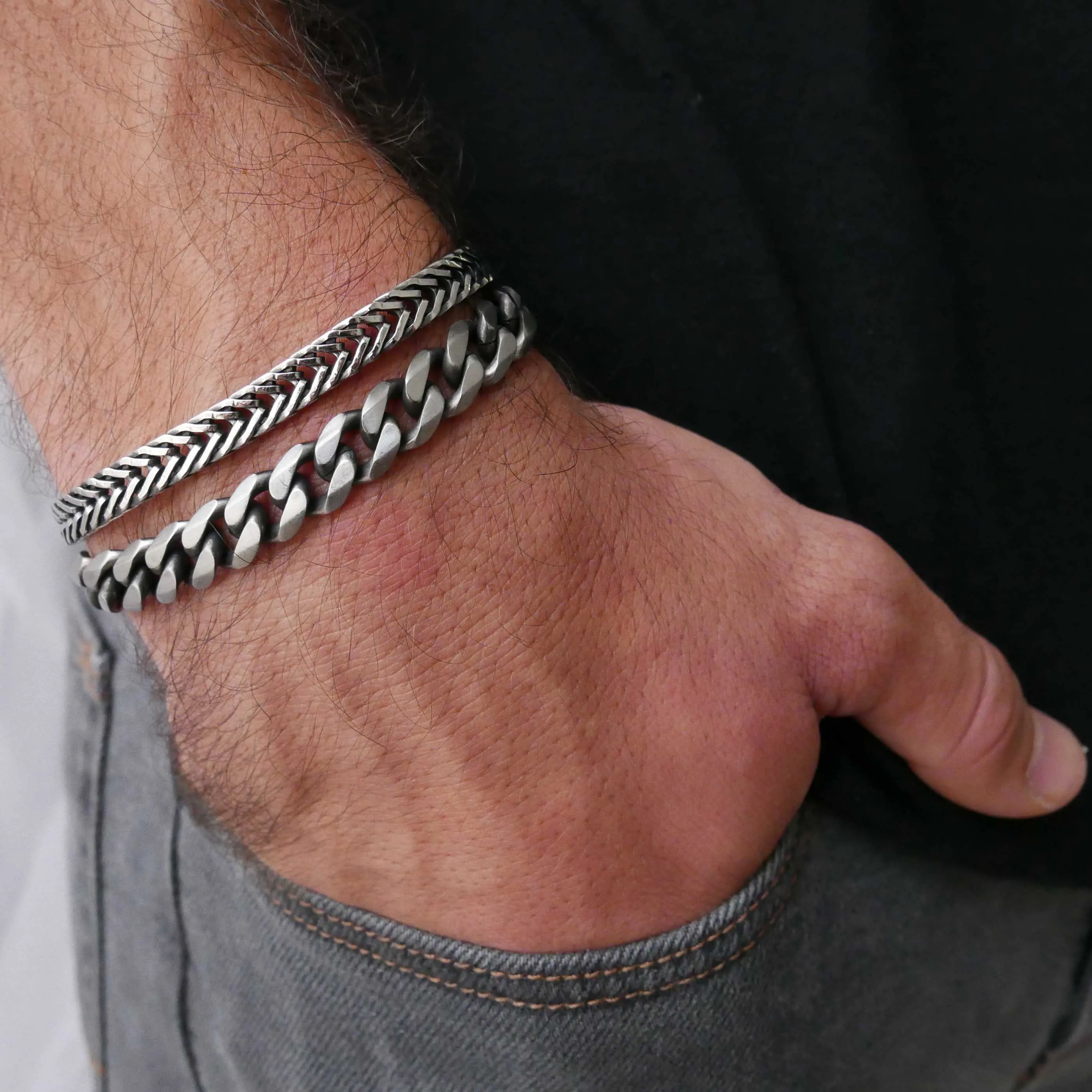 Neil Set – Metal Bracelets
