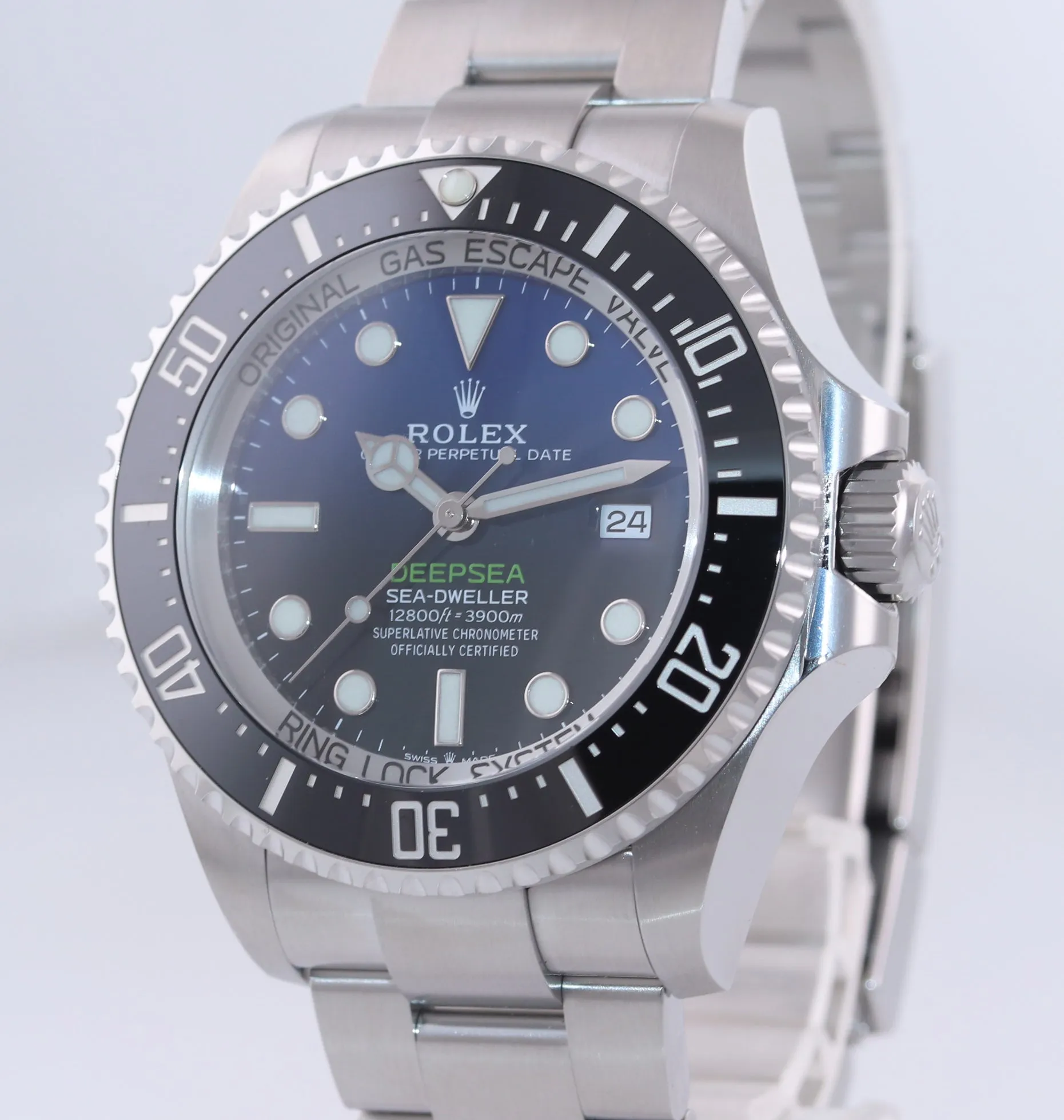 NEW PAPERS Rolex Sea-Dweller Deepsea Cameron Blue 126660 44mm Watch Box