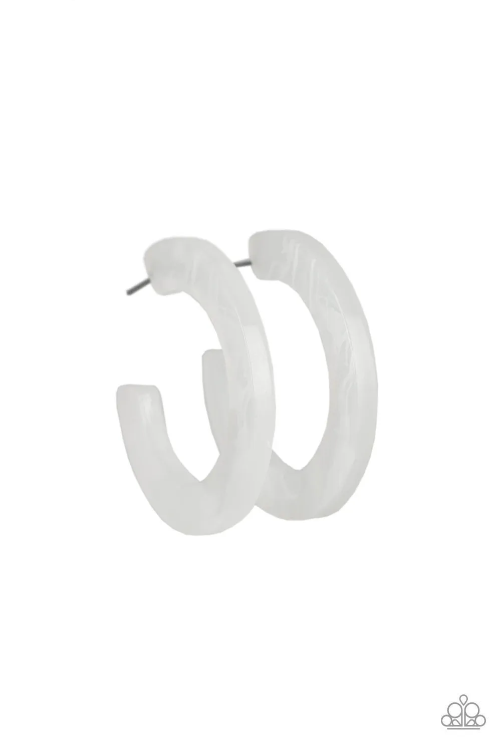 Oceanside Oasis – White