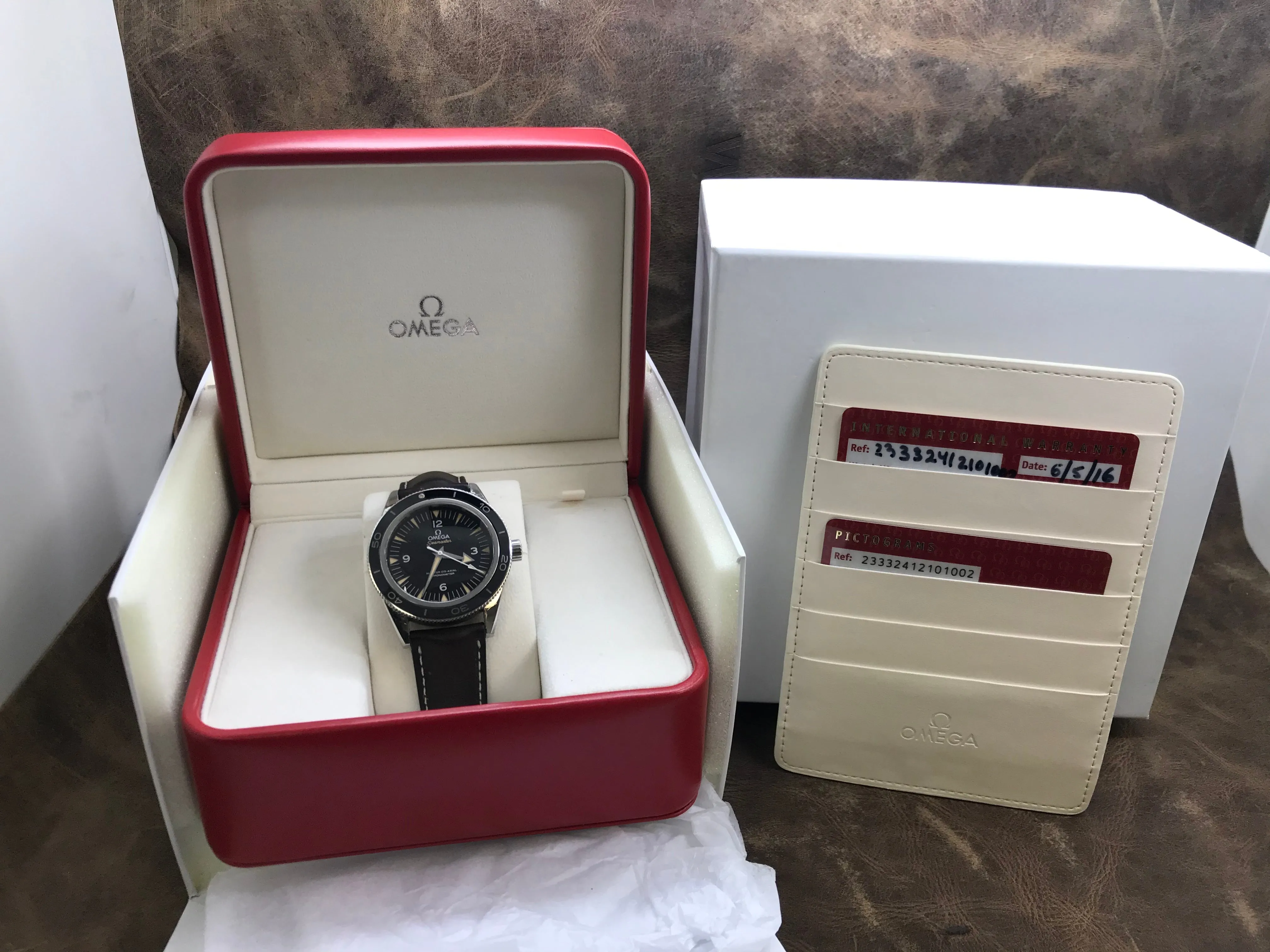 Omega Seamaster 300 Seamaster 233.32.41.21.01.002 Black Dial Automatic Men's Watch