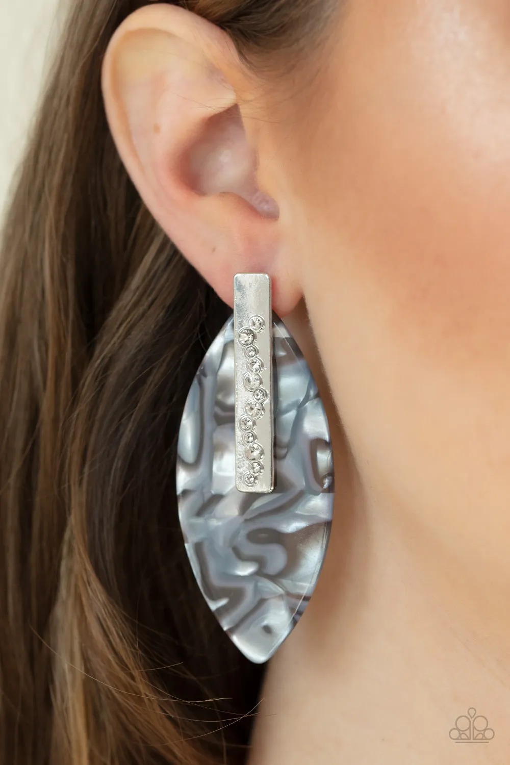 Paparazzi - Maven Mantra - Multi Earrings