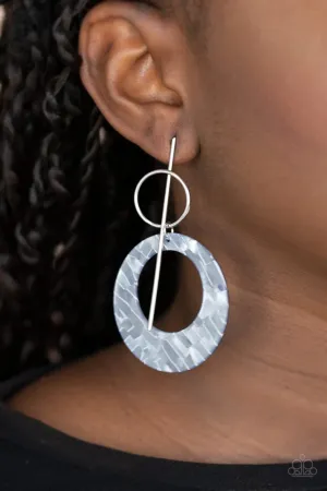 Paparazzi Stellar Stylist Earrings Silver
