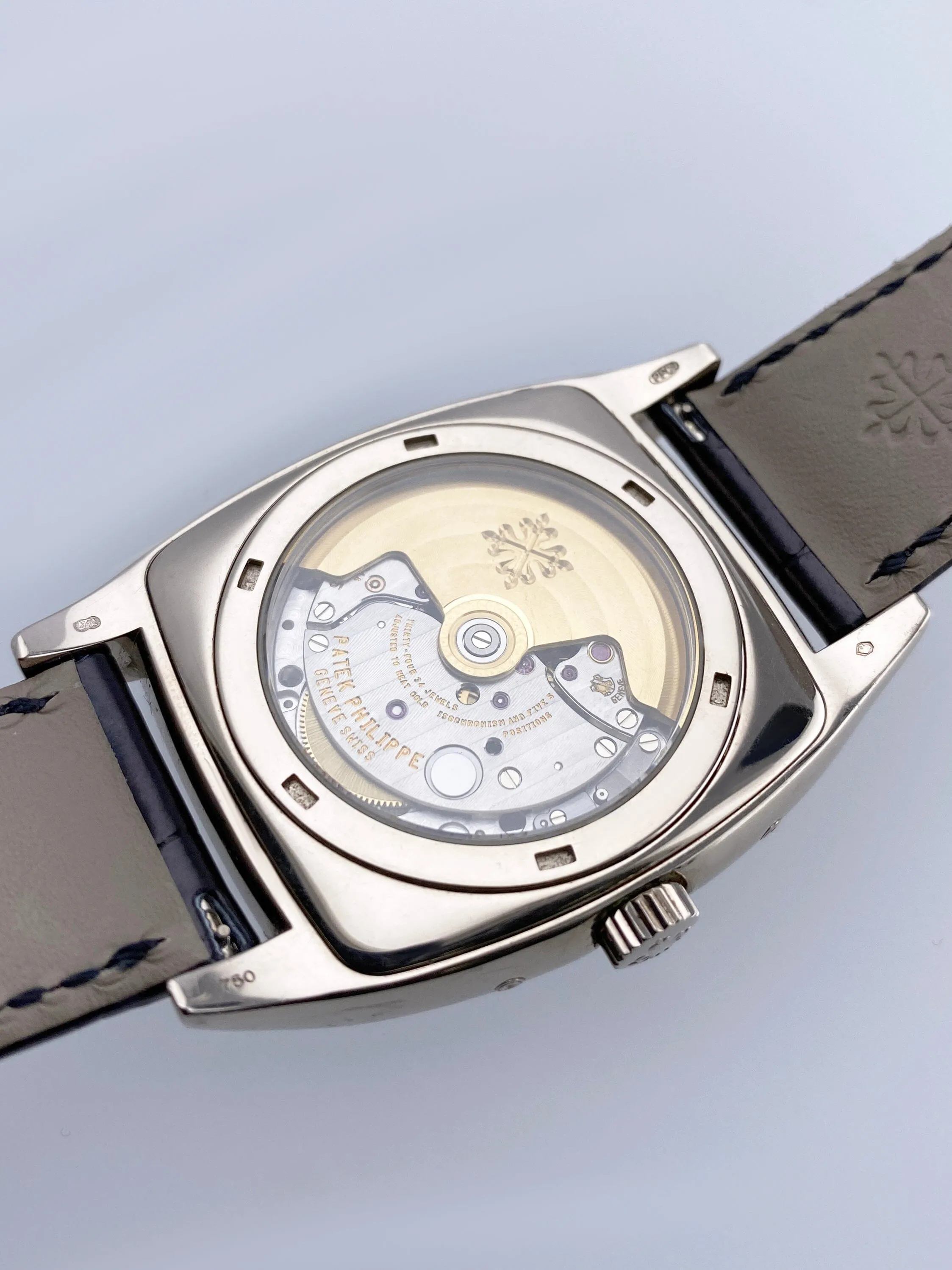 Patek Philippe Gondolo Calendario 5135G Silver Dial Mens Watch