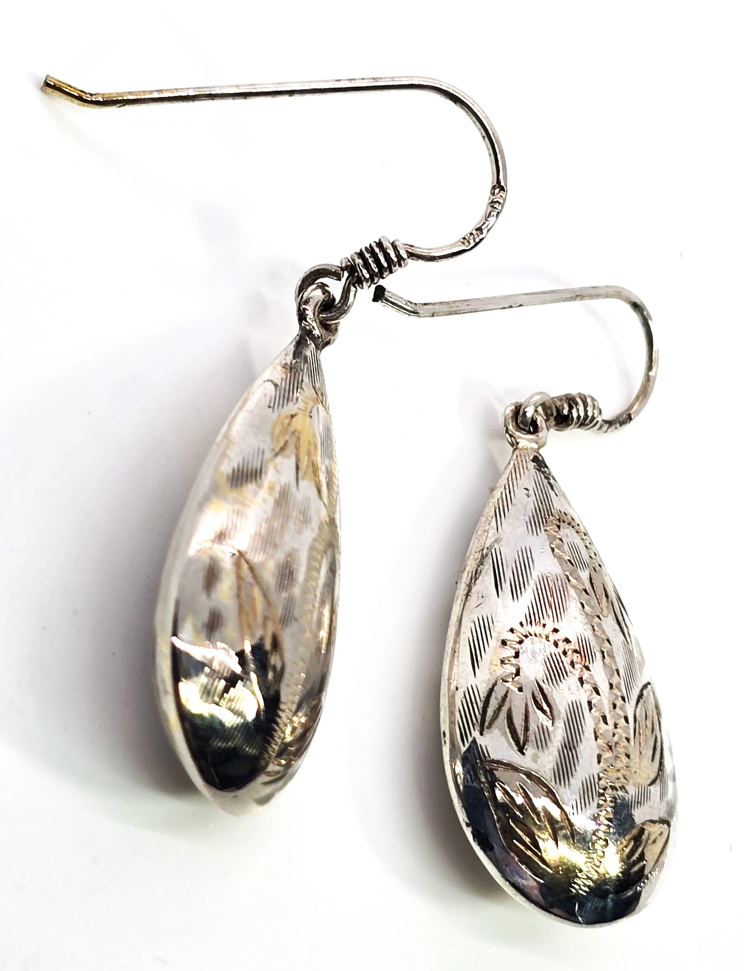 Puffy tear drop silver and gold etched flower vintage drop sterling silver retro earrings