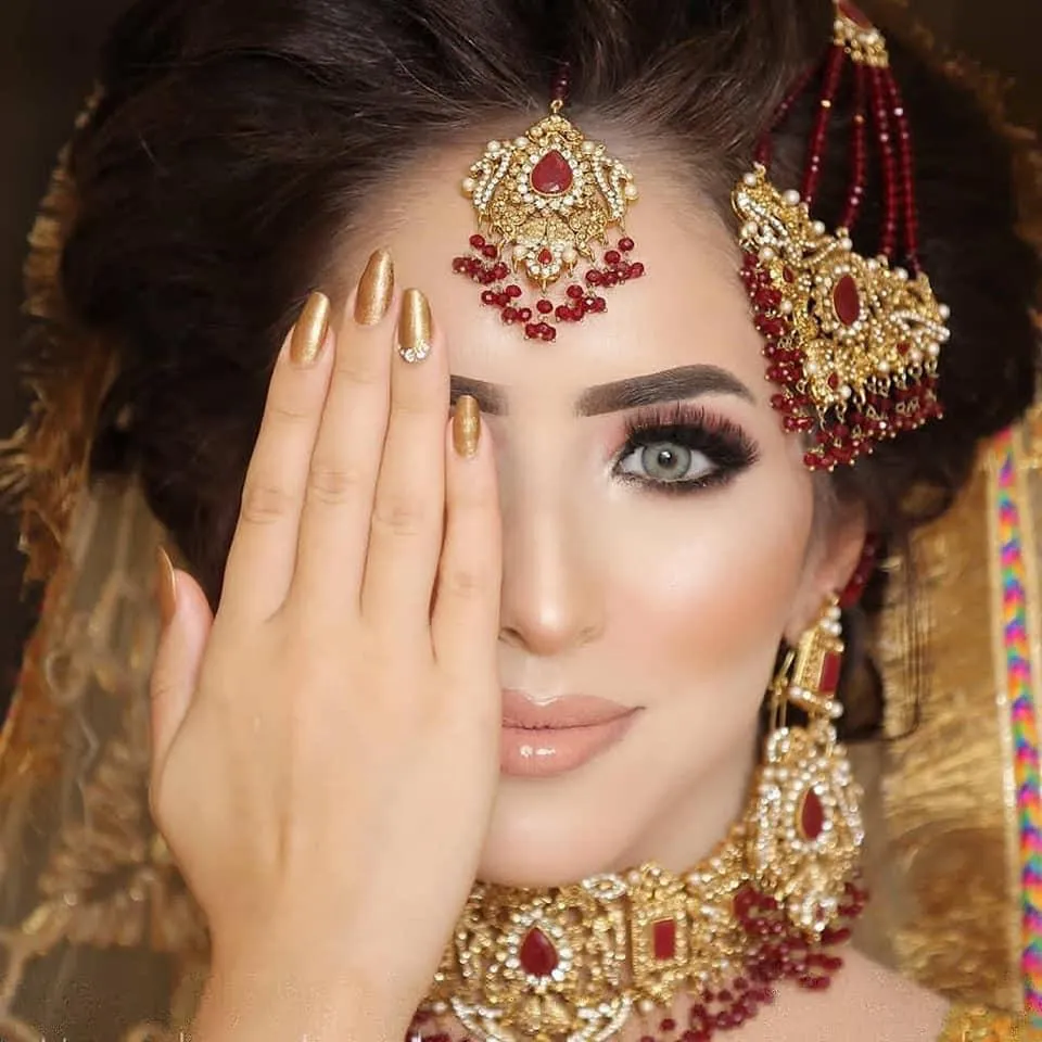 Red Stones Antique Jewellery Set #J4231
