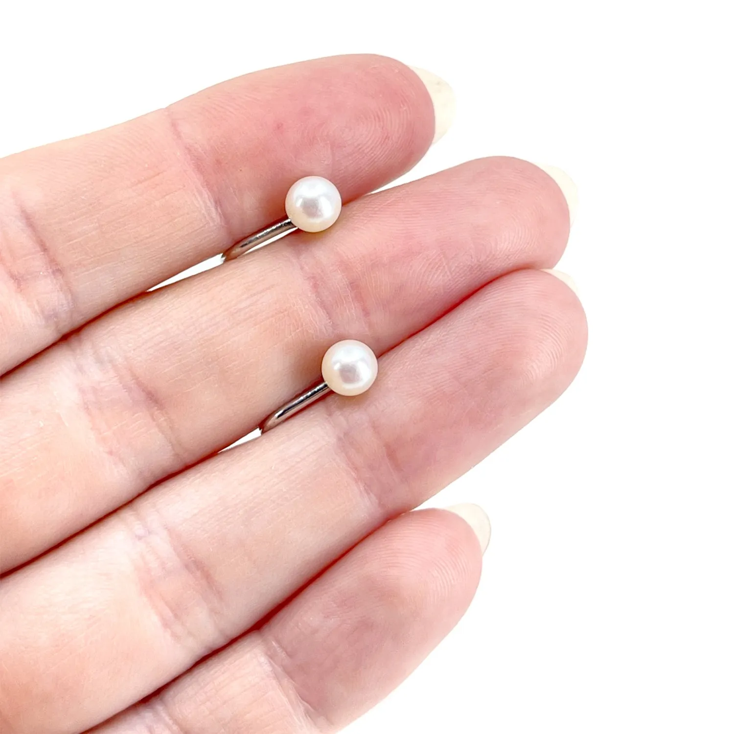 Retro Solitaire Japanese Akoya Saltwater Cultured Pearl Vintage Screwback Earrings- Sterling Silver