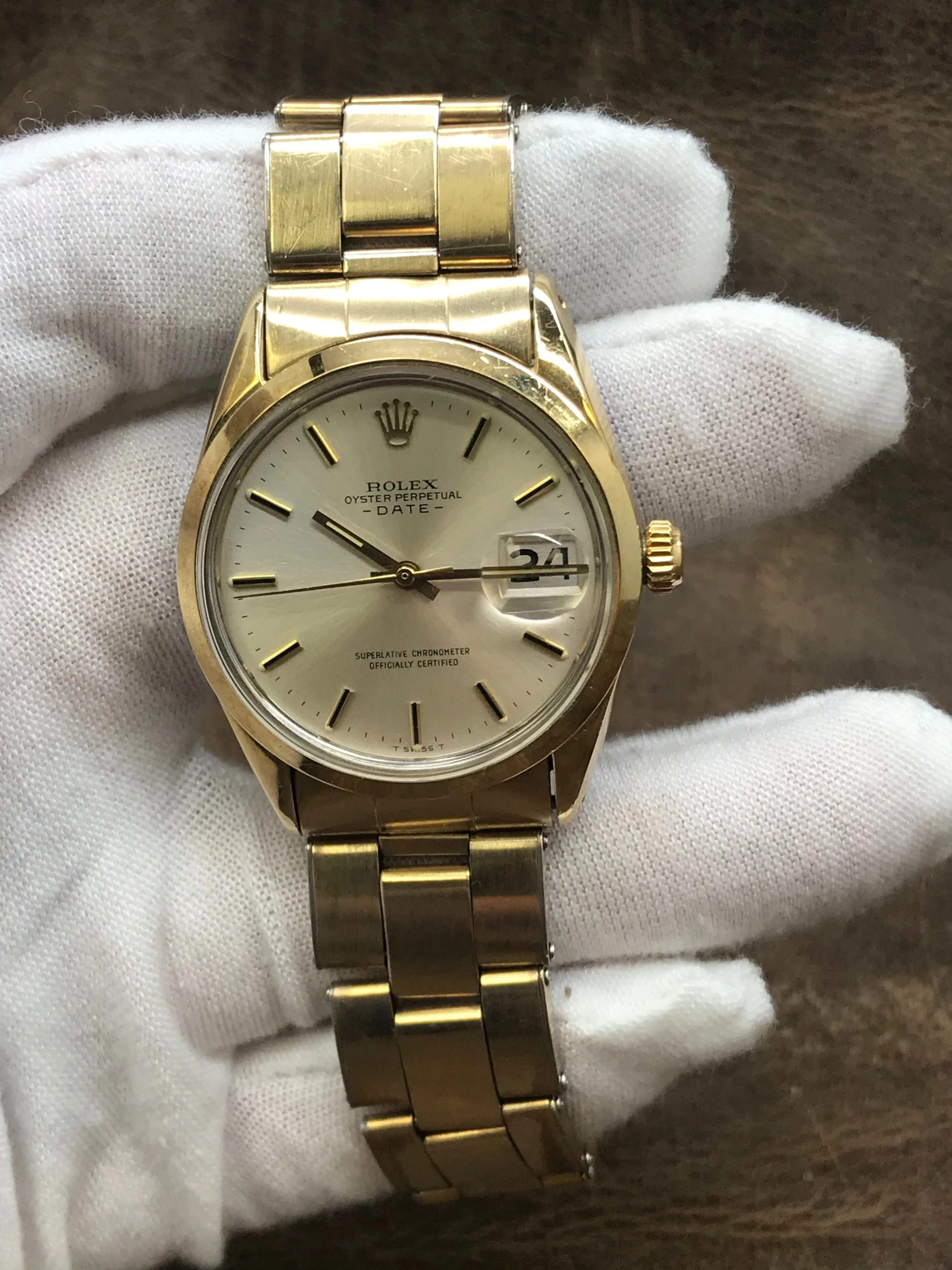 Rolex Oyster Perpetual Date 34mm 1550 Silver Dial Automatic Men's Watch